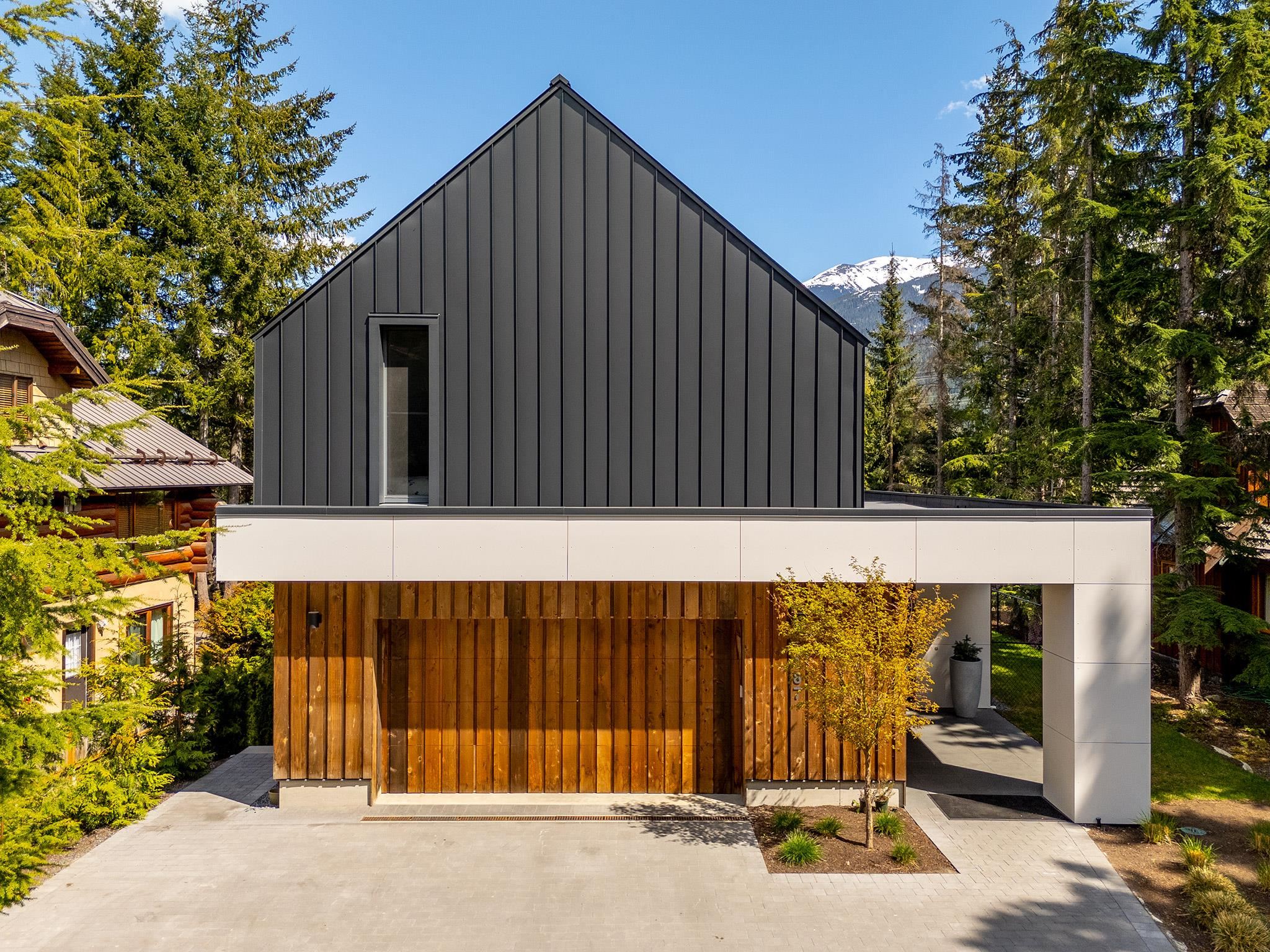 6187 Eagle Drive, Whistler, BC V8E 0C6
