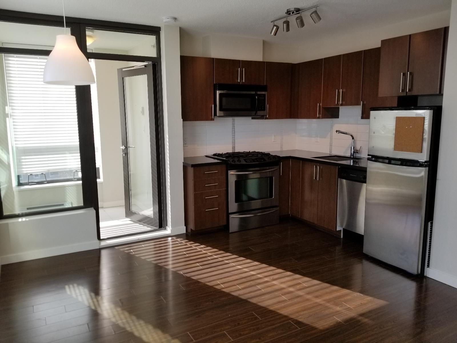 1068 West Broadway #701, Vancouver, BC V6H 0A7