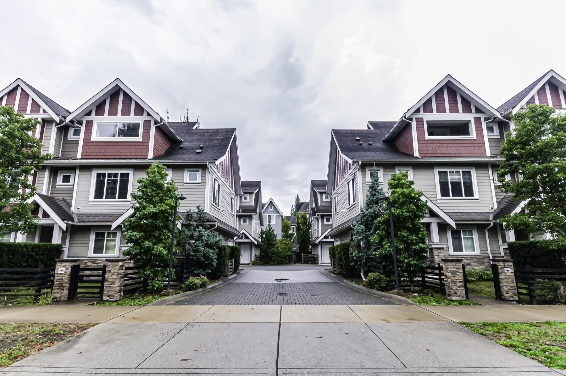 9780 General Currie Road #8, Richmond, BC V6Y 0J9