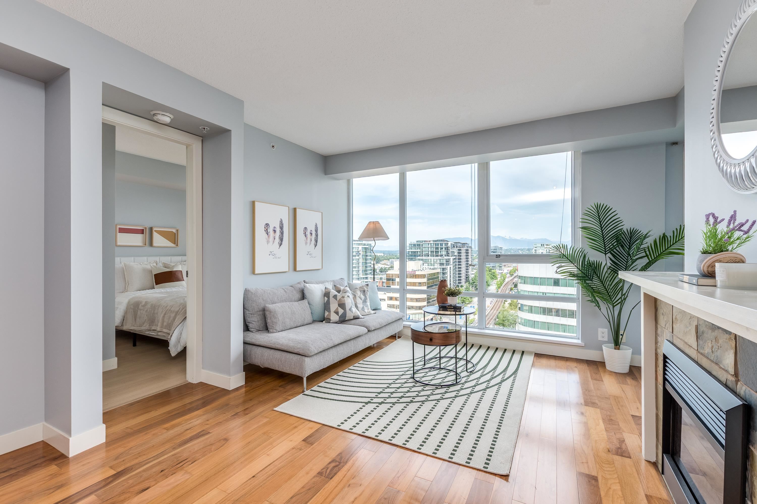 6068 Number 3 Road #1710, Richmond, BC V6Y 4M7