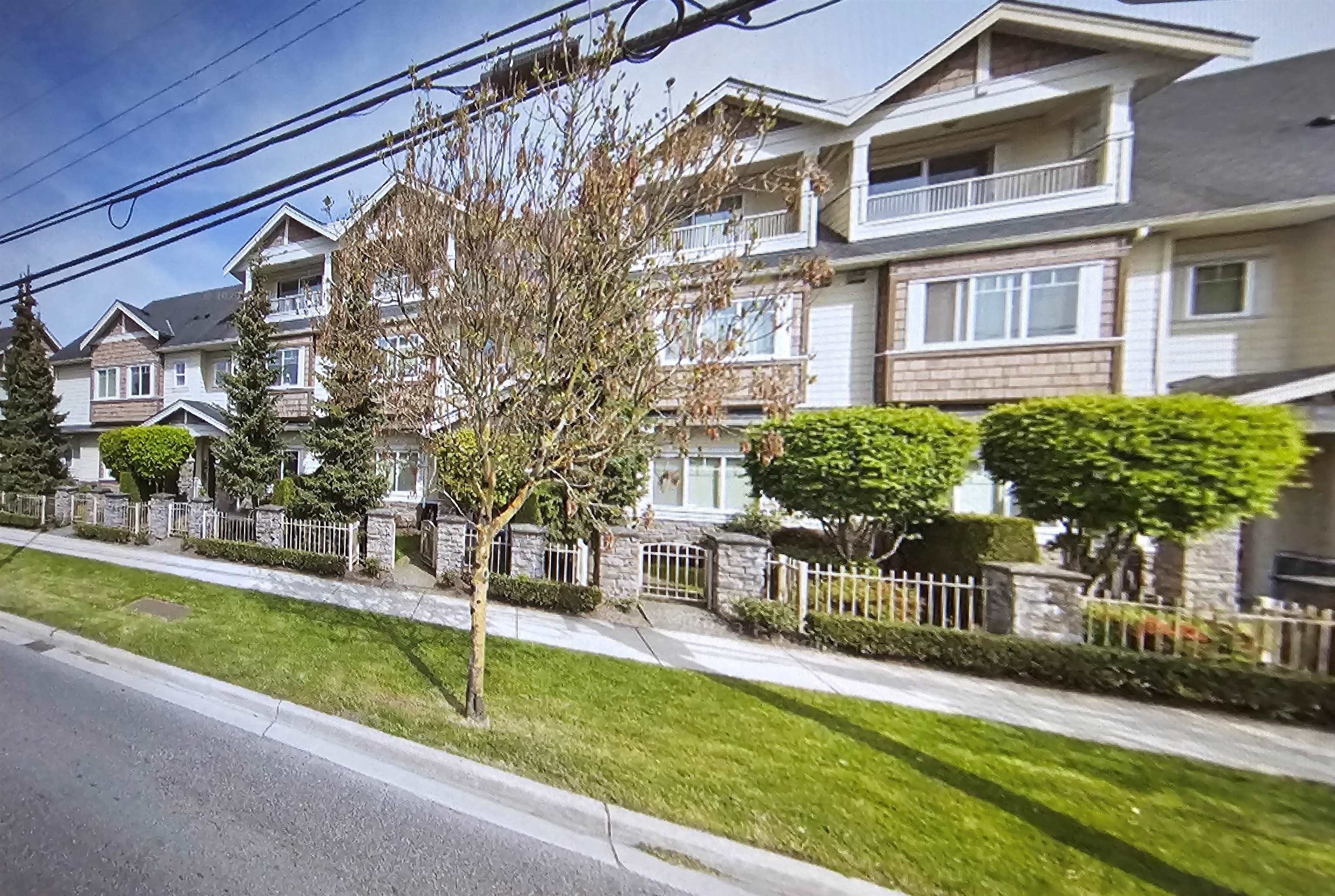9700 Number 3 Road #4, Richmond, BC V7A 1W3