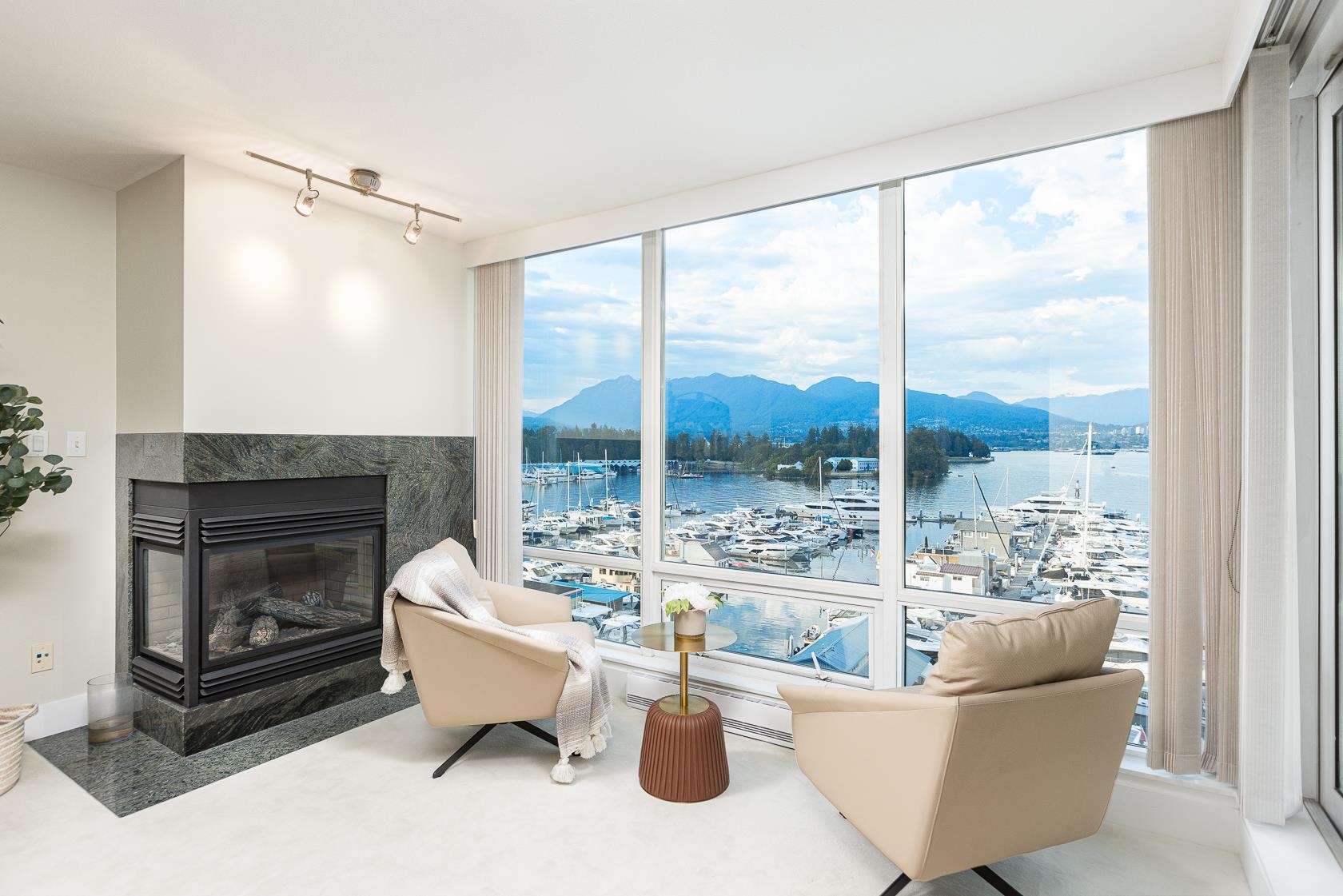 499 Broughton Street #602, Vancouver, BC V6G 3K1