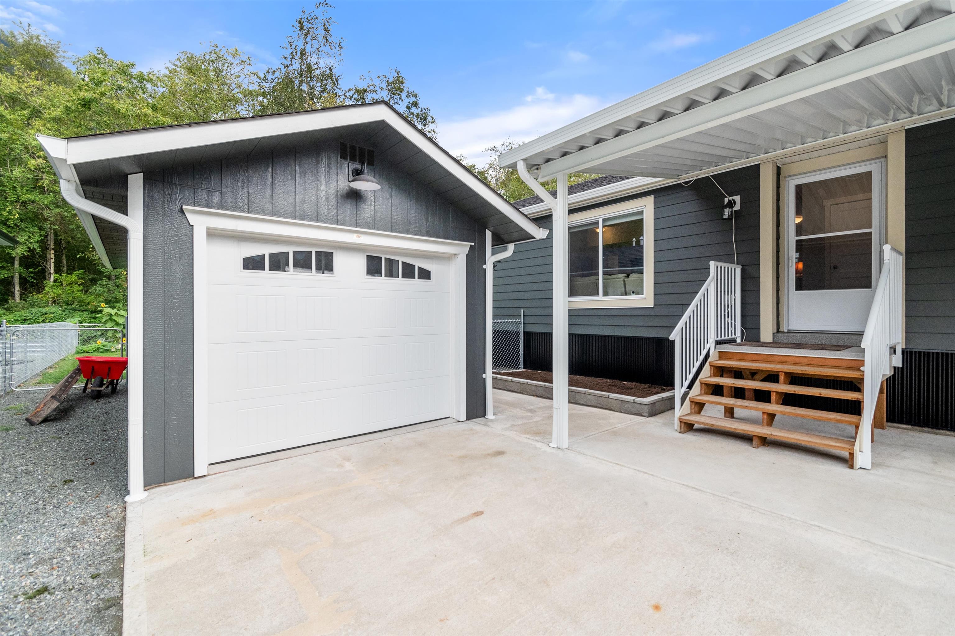 59060 Lougheed Highway #36, Hope, BC V0X 1L3