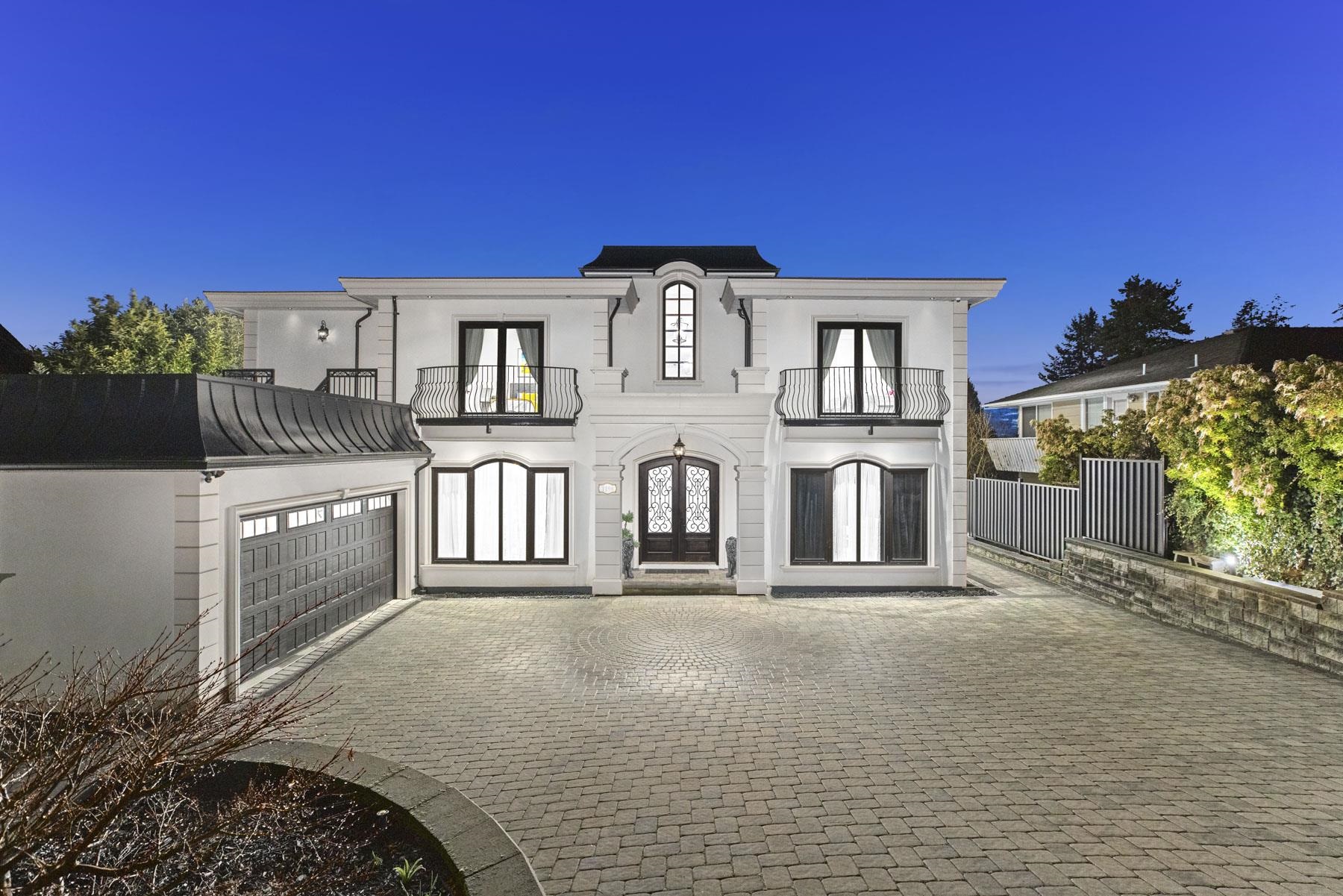 1198 Ottaburn Road, West Vancouver, BC V7S 2J8