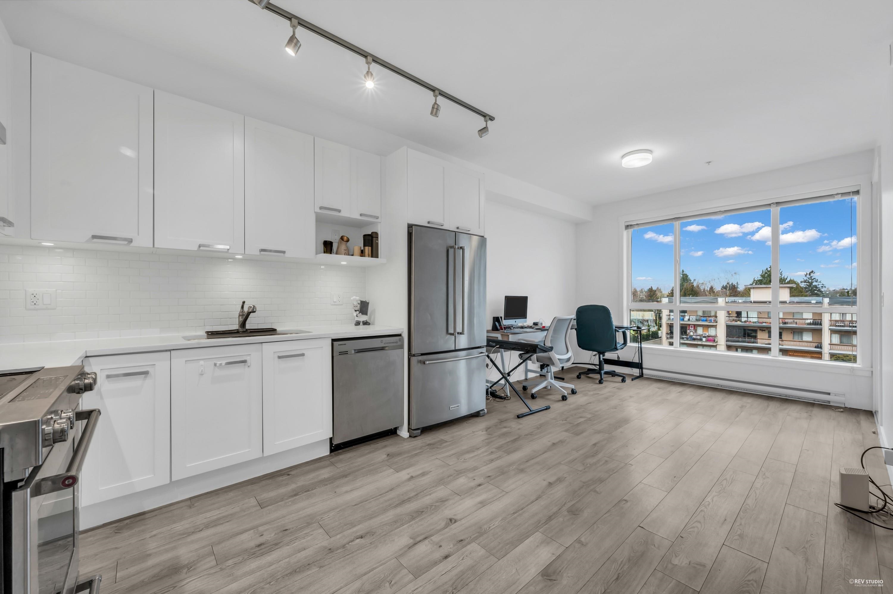 5638 201a Street #316, Langley, BC V3A 0L8