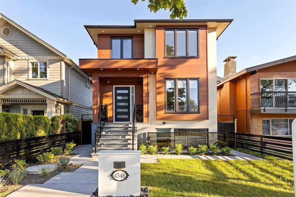 4346 Pender Street, Burnaby, BC V5C 2M6