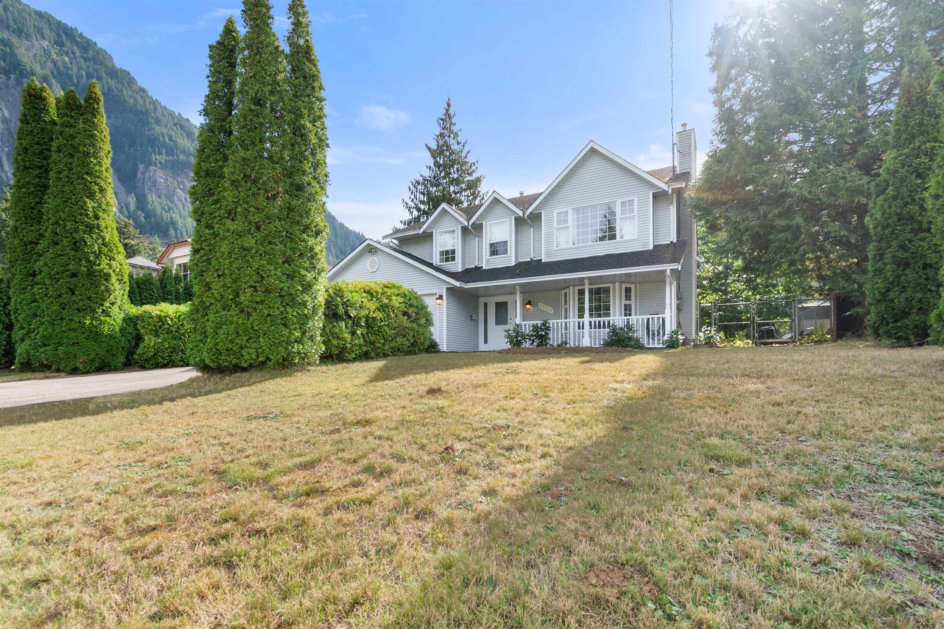 63740 Rosewood Avenue, Hope, BC V0X 1L2