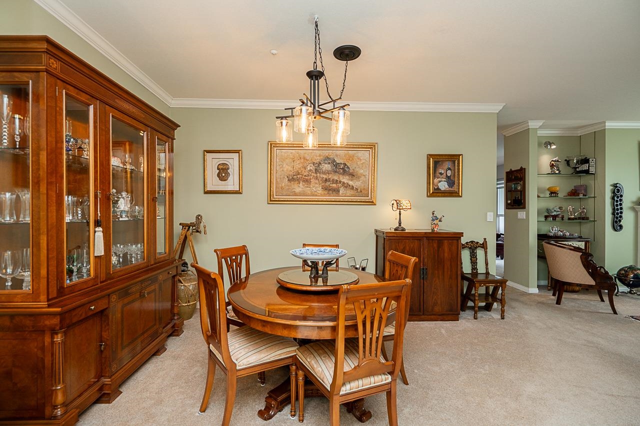 3098 Guildford Way #437, Coquitlam, BC V3B 7W8