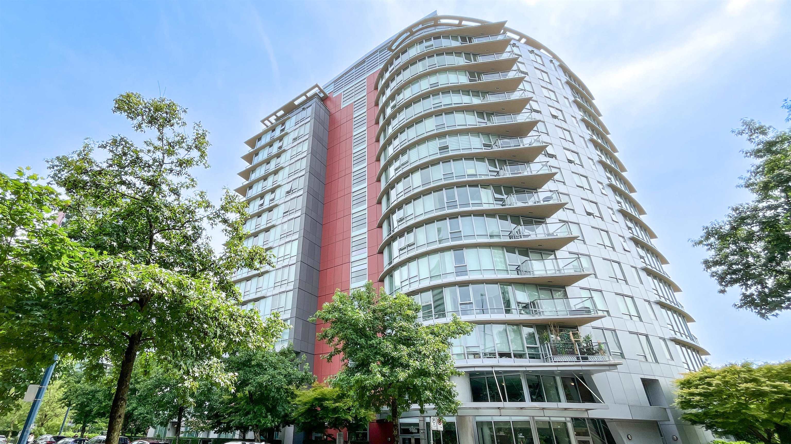 980 Cooperage Way #1603, Vancouver, BC V6B 0C3