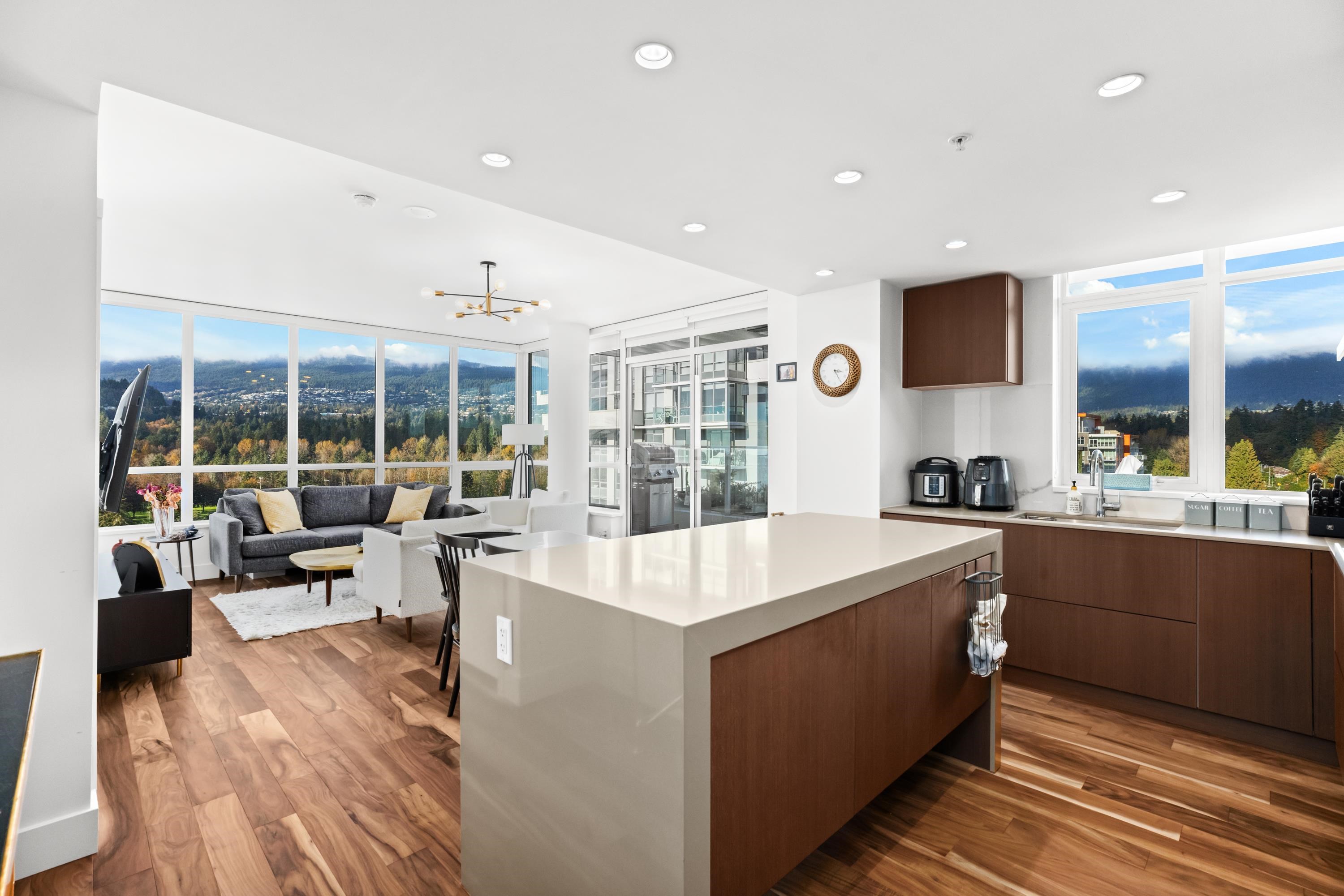 1632 Lions Gate Lane Unit 1107, North Vancouver, BC V7P 0E2 MLS 