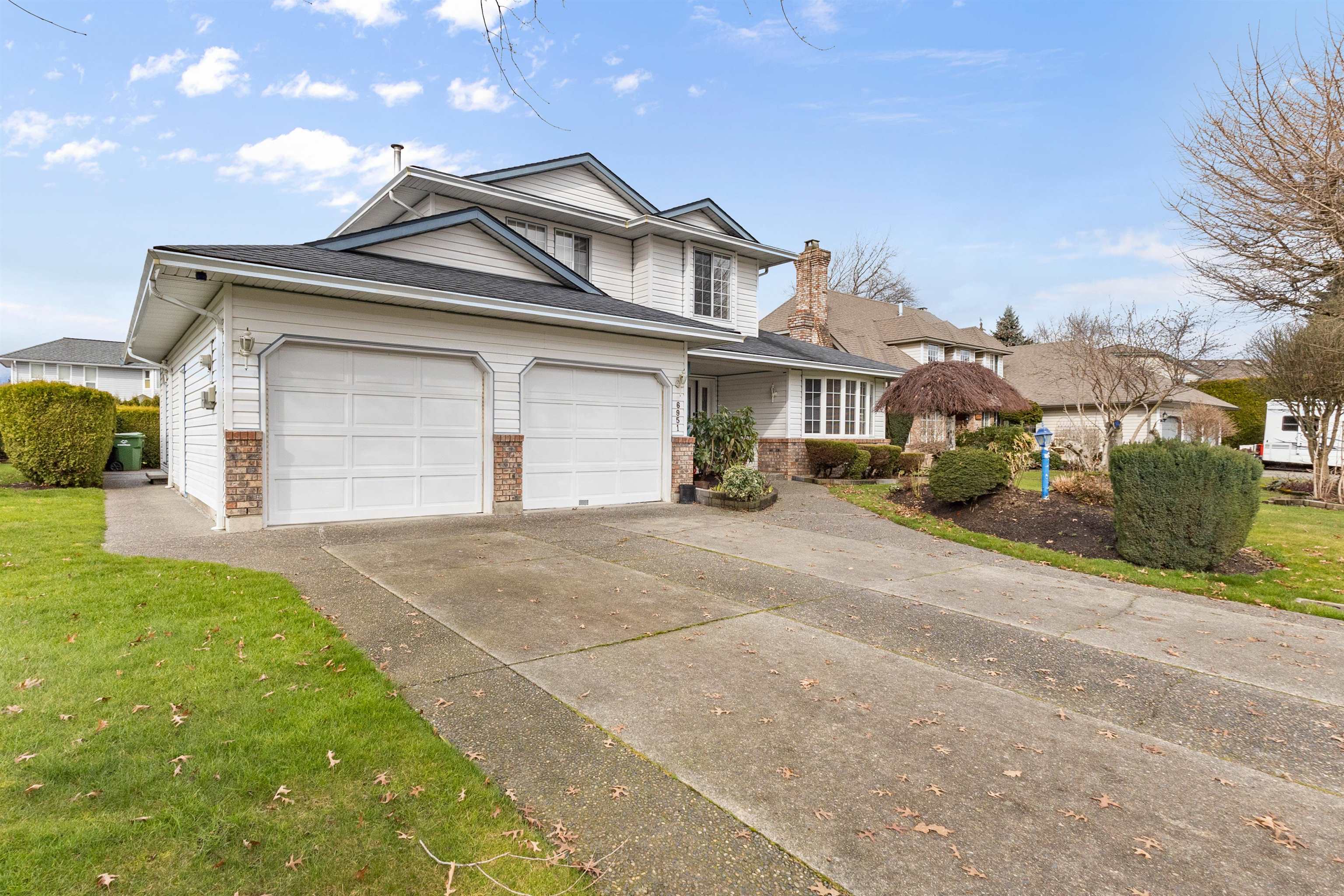 6951 Gleneden Street, Chilliwack, BC V2R 2S9
