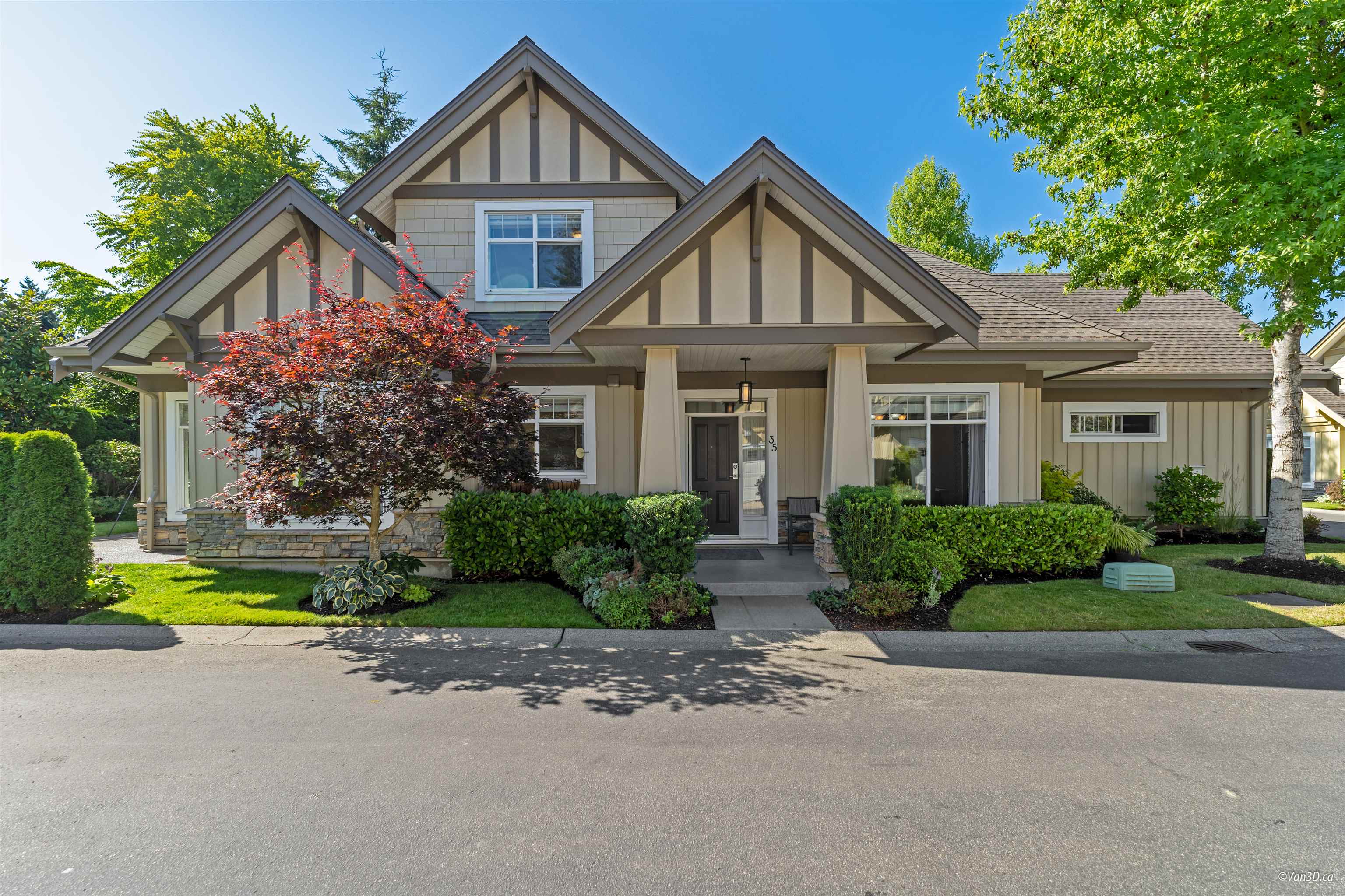 14968 24 Avenue #35, Surrey, BC V4A 9Y5