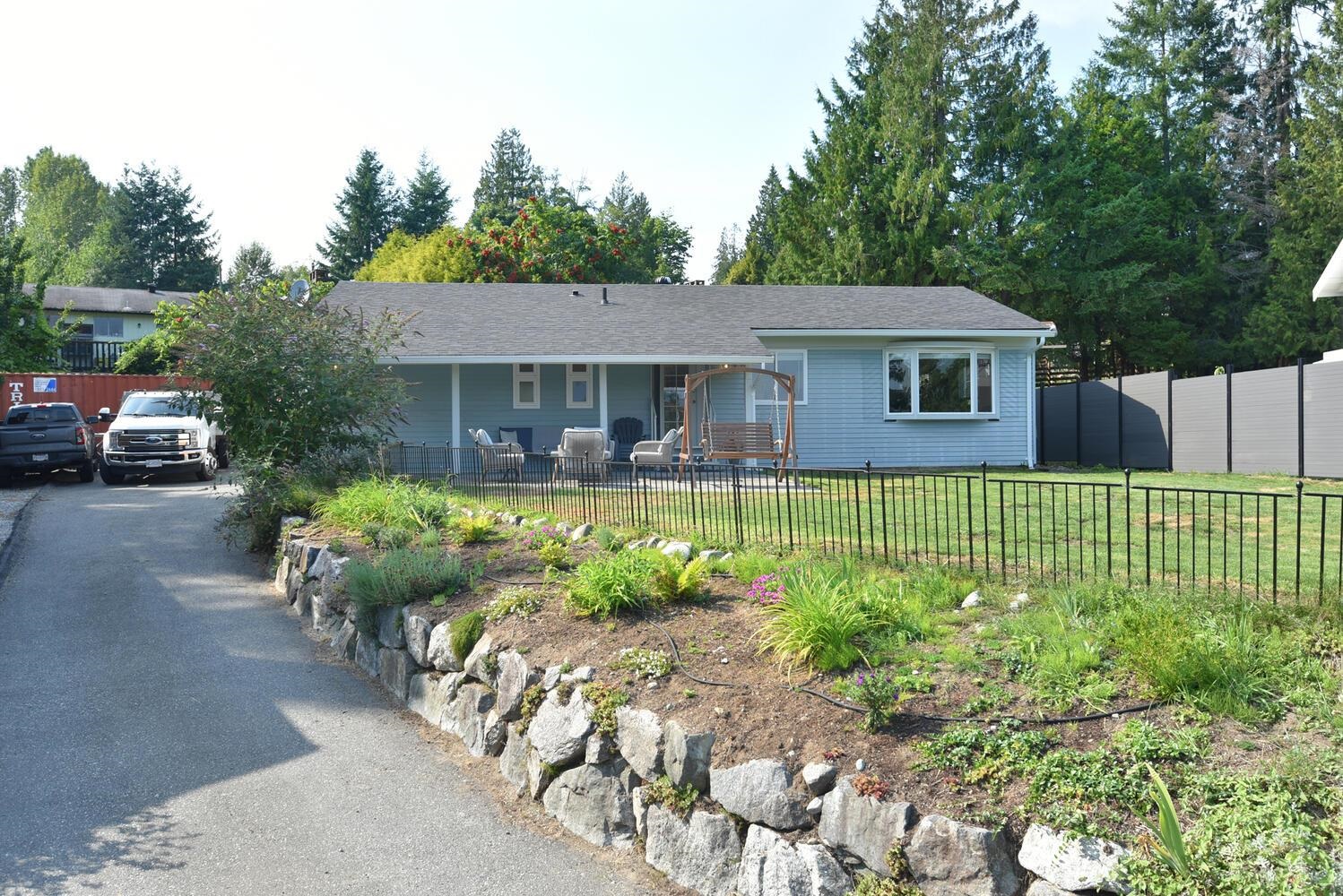 681 Fairmont Road, Gibsons, BC V0N 1V9