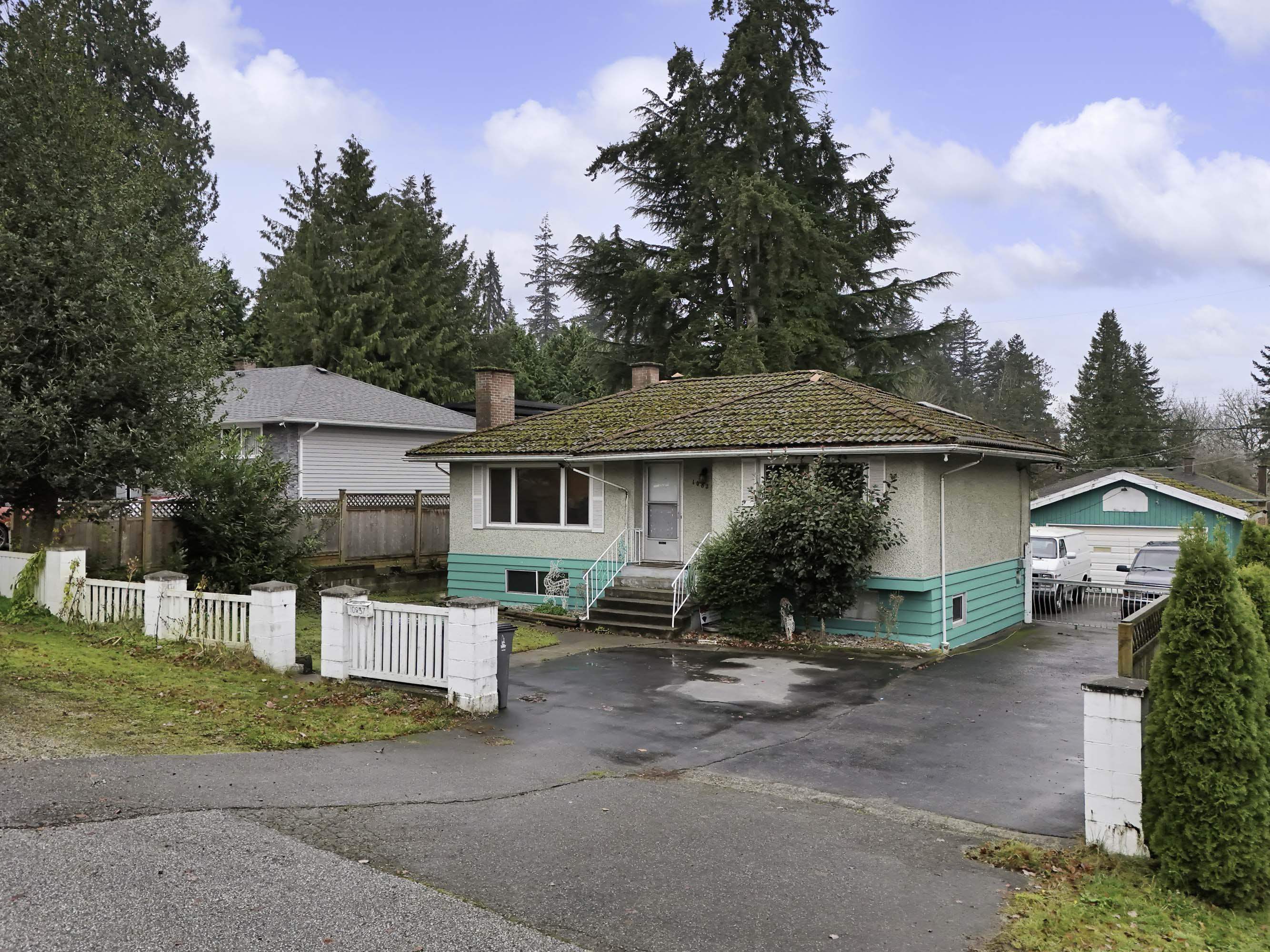128a Street, Surrey, BC V3T 3E9
