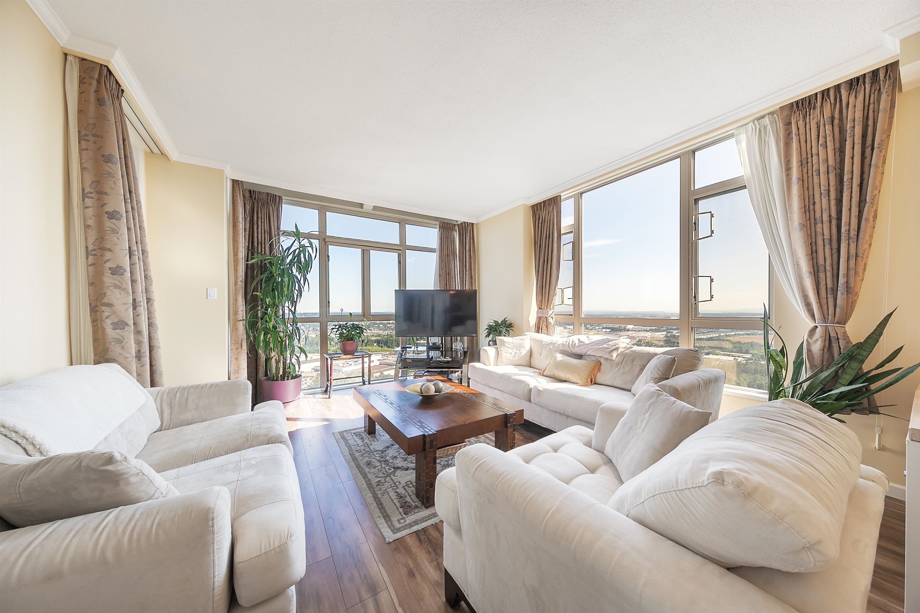 6888 Station Hill Drive #2401, Burnaby, BC V3N 4X5