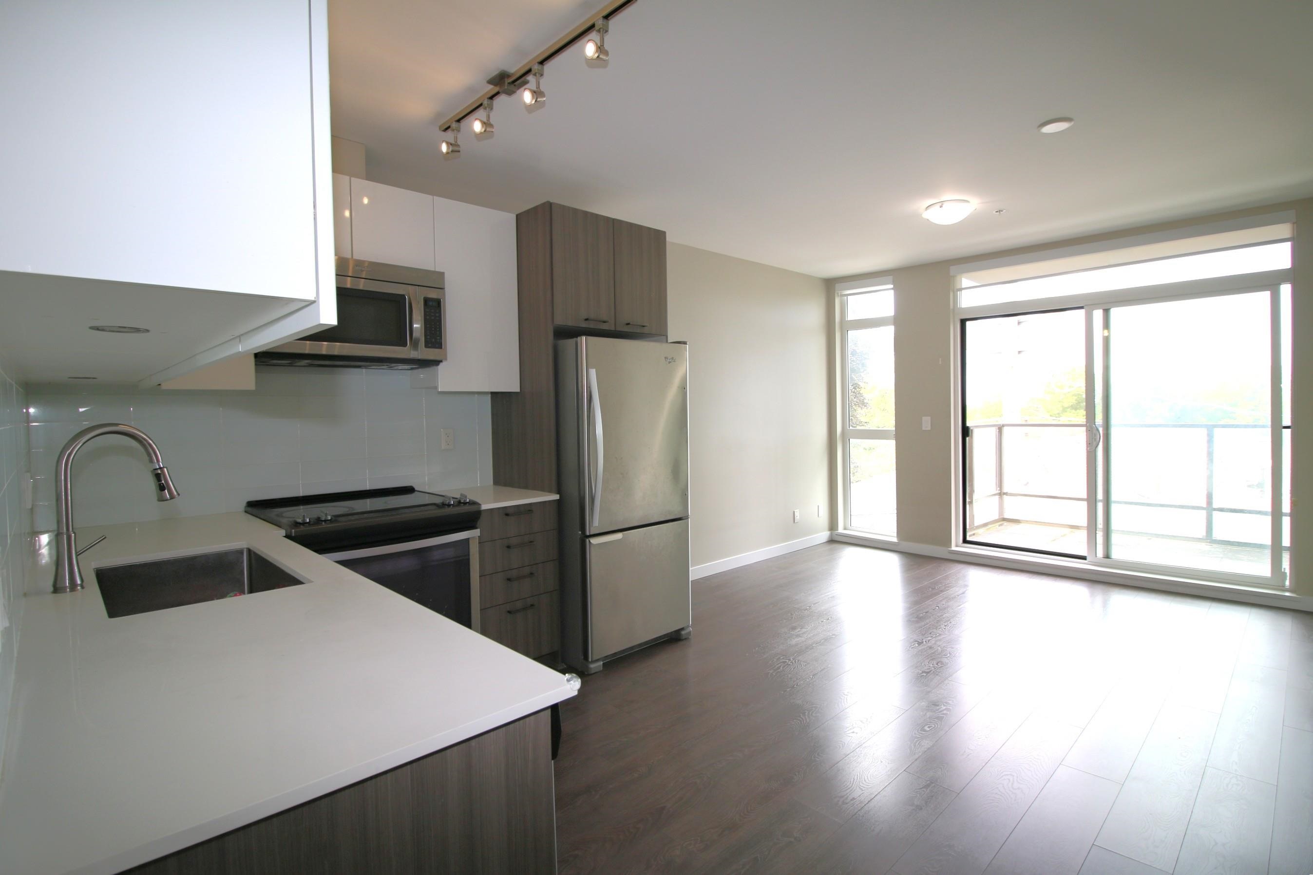 6555 Victoria Drive #306, Vancouver, BC V5P 3X8