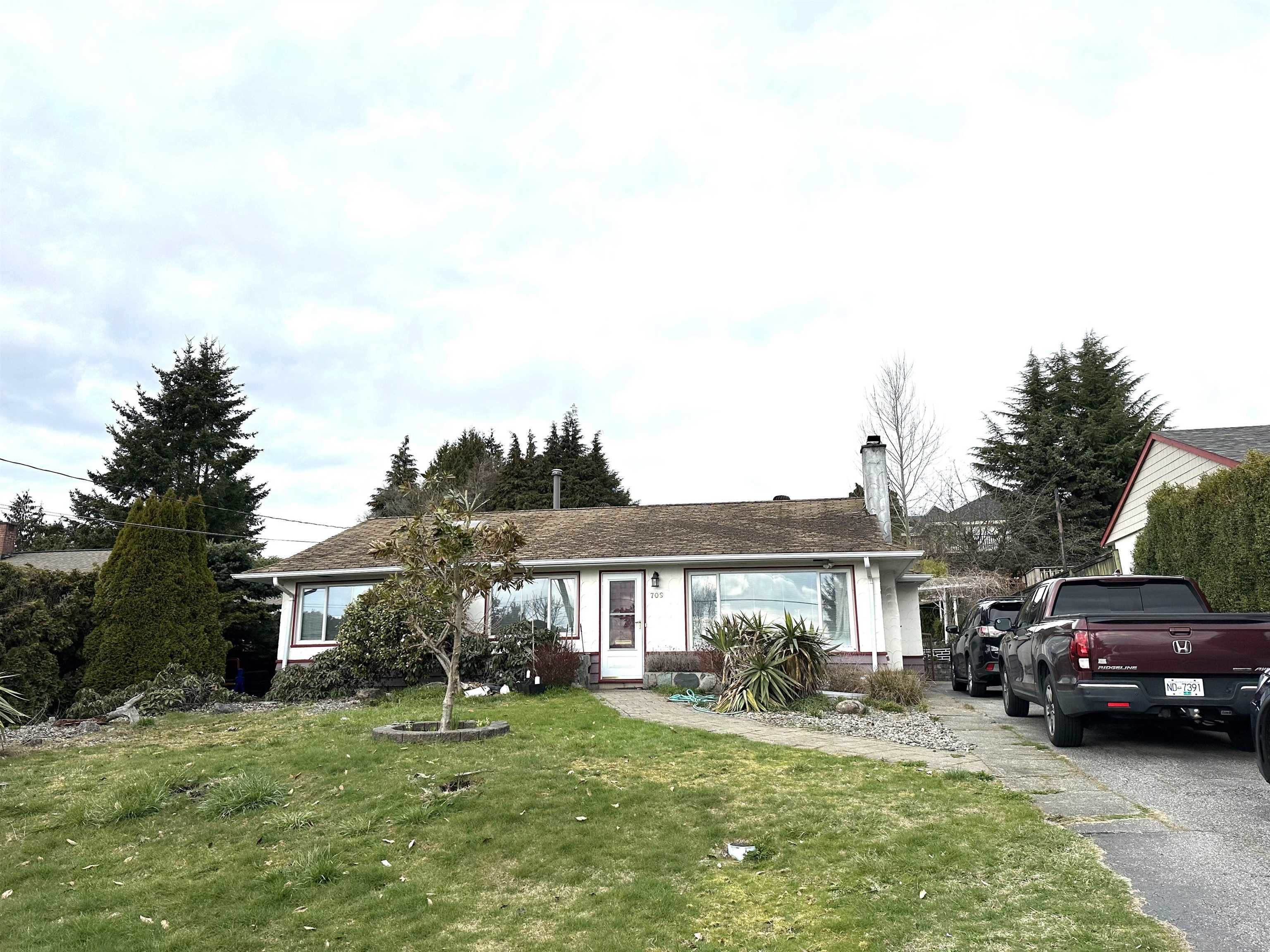 709 Quadling Avenue, Coquitlam, BC V3K 1Z9