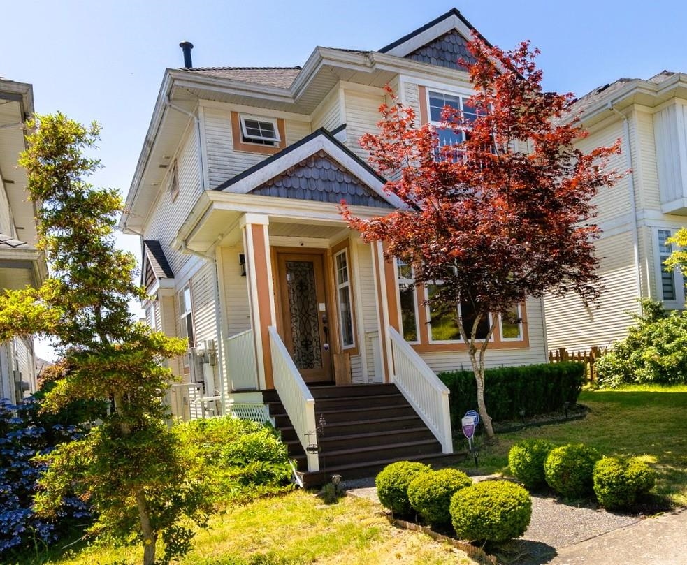 57b Avenue, Surrey, BC V3S 8W5