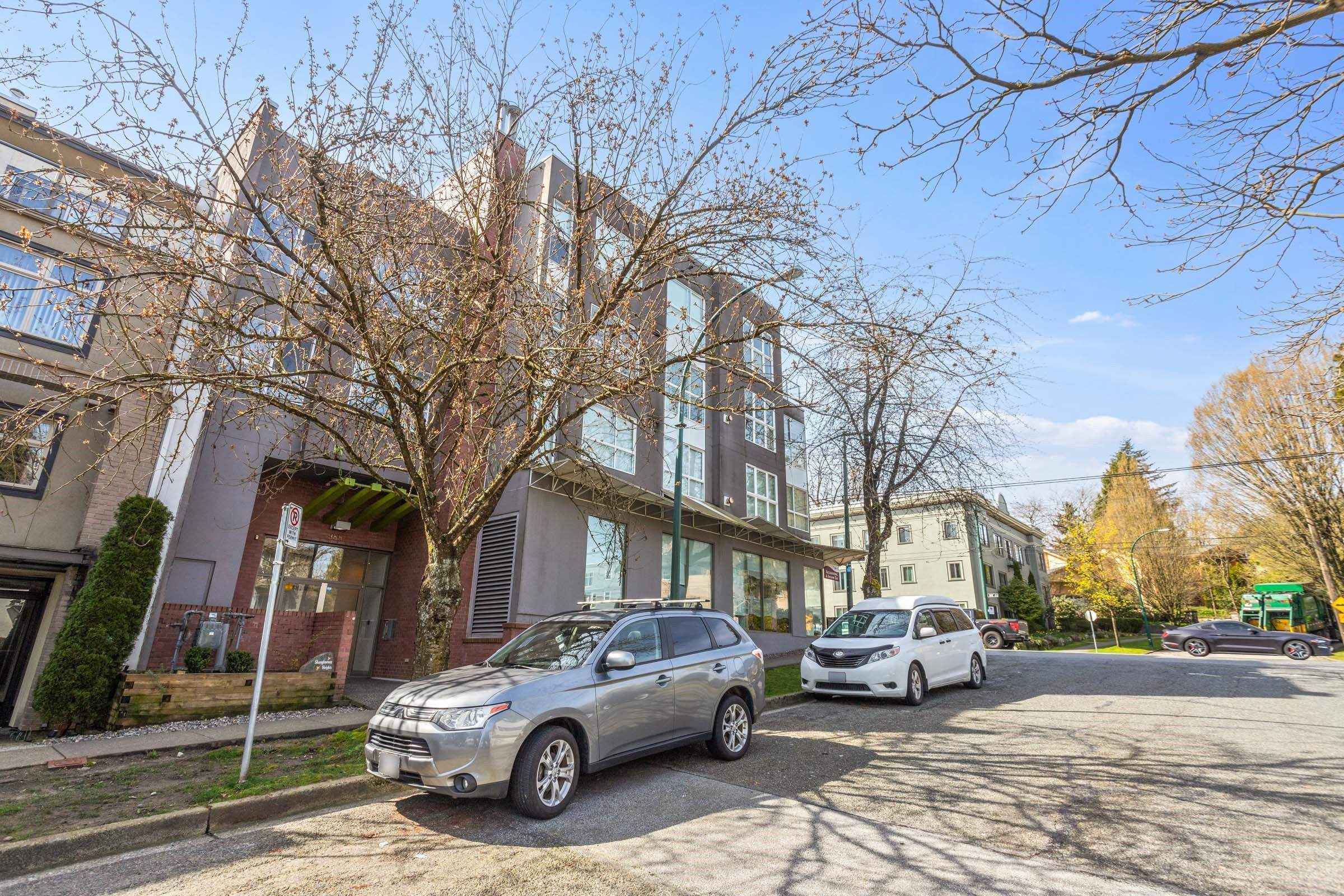 988 West 21st Avenue #306, Vancouver, BC V5Z 1Z1