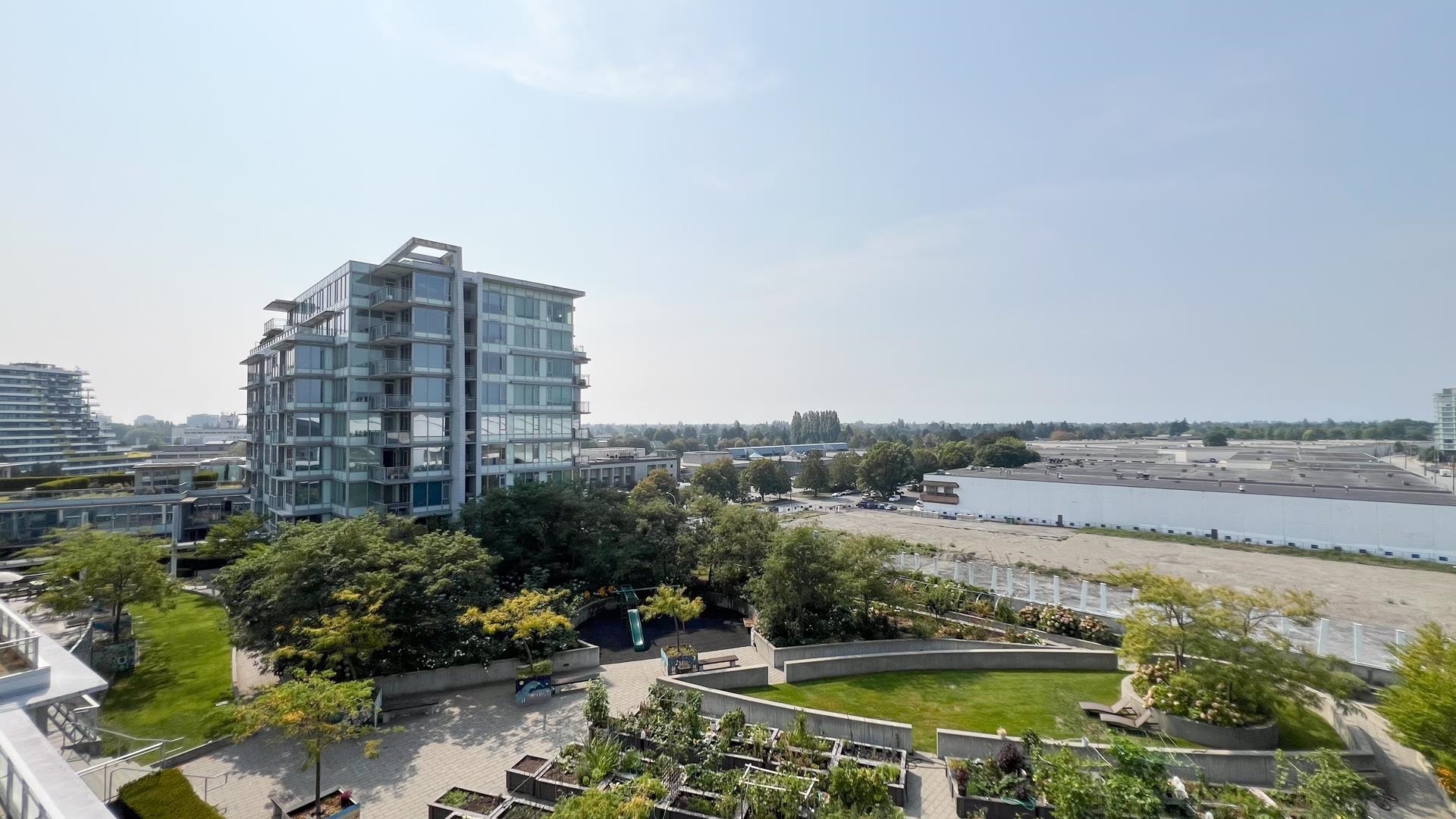 6200 River Road #901, Richmond, BC V7C 4N1