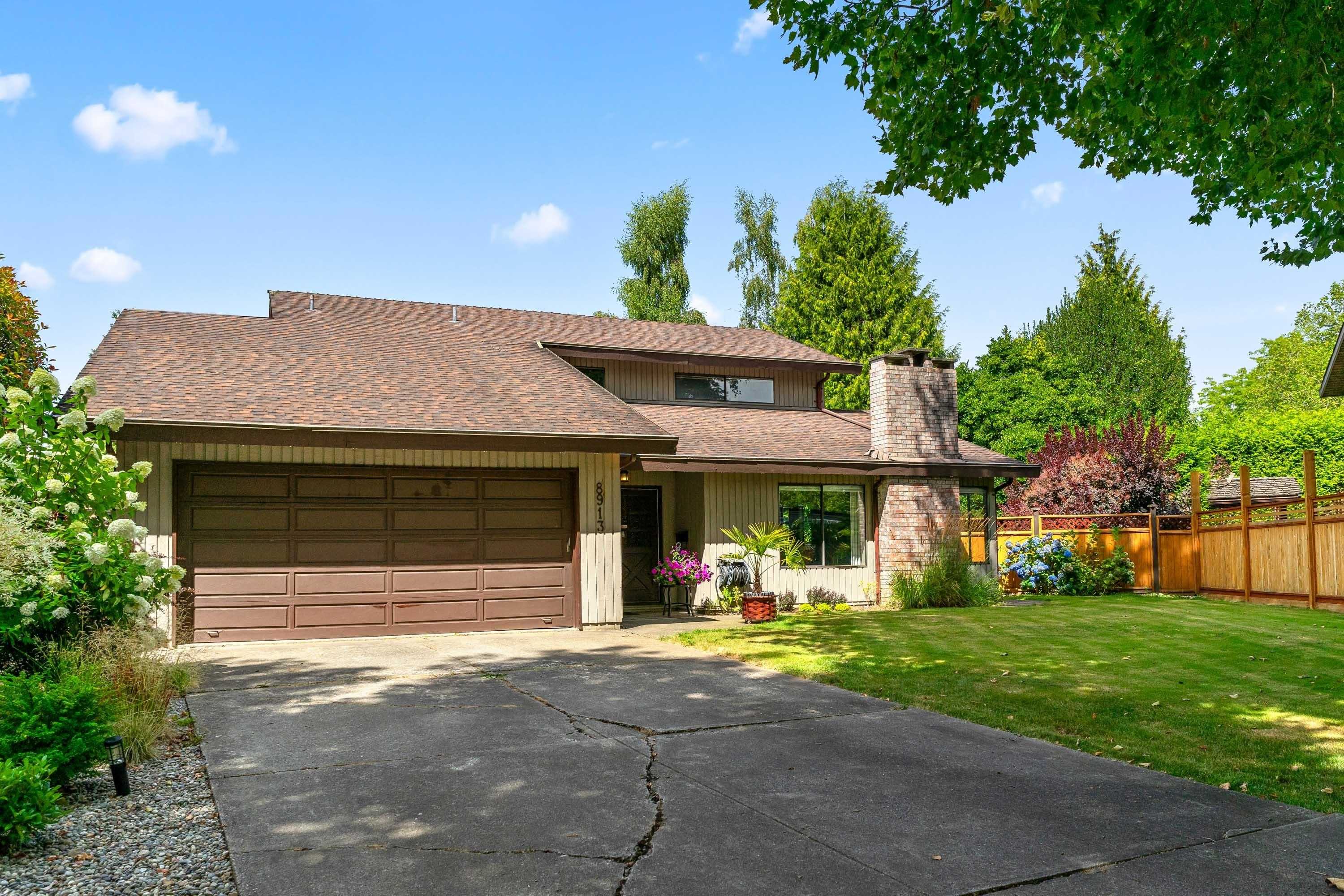 8913 Jedburgh Place, Surrey, BC V3V 6S1