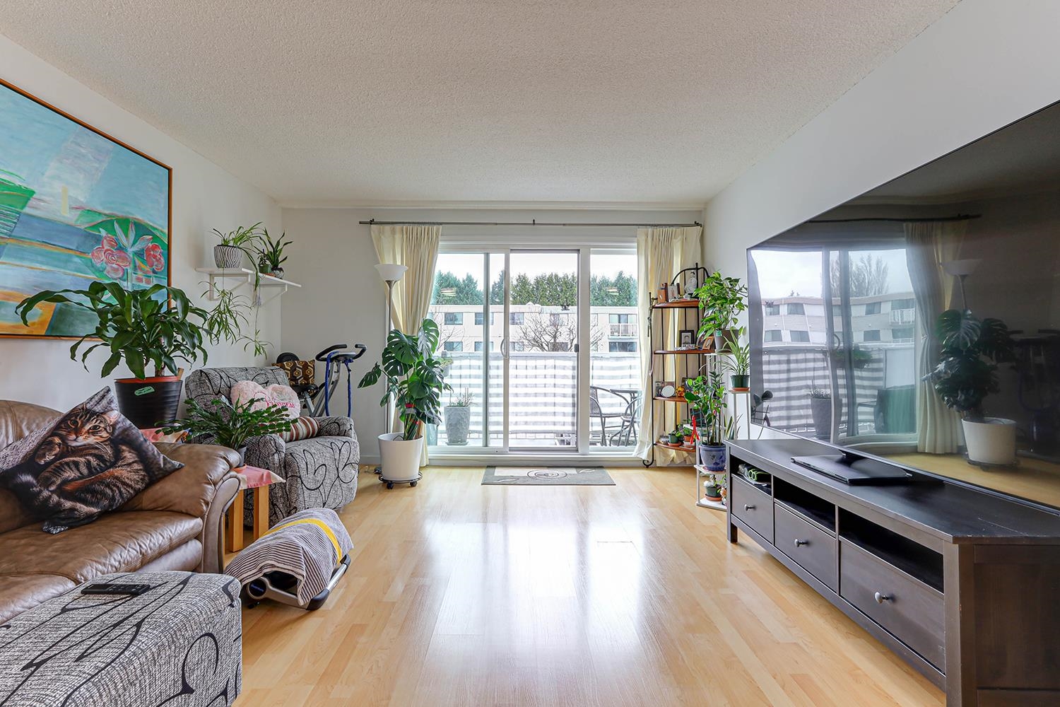 7260 Lindsay Road #209, Richmond, BC V7C 3M6