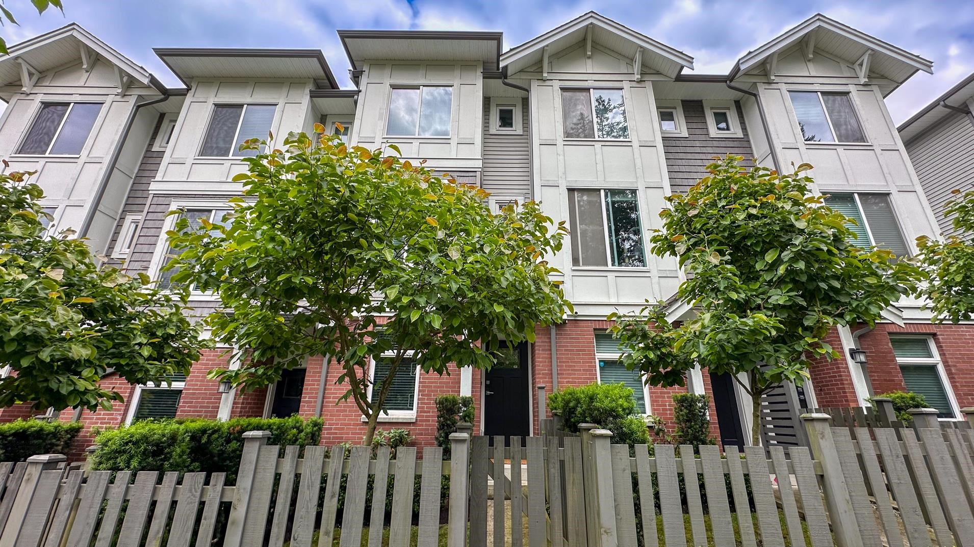 9718 161a Street #13, Surrey, BC V4N 6S7