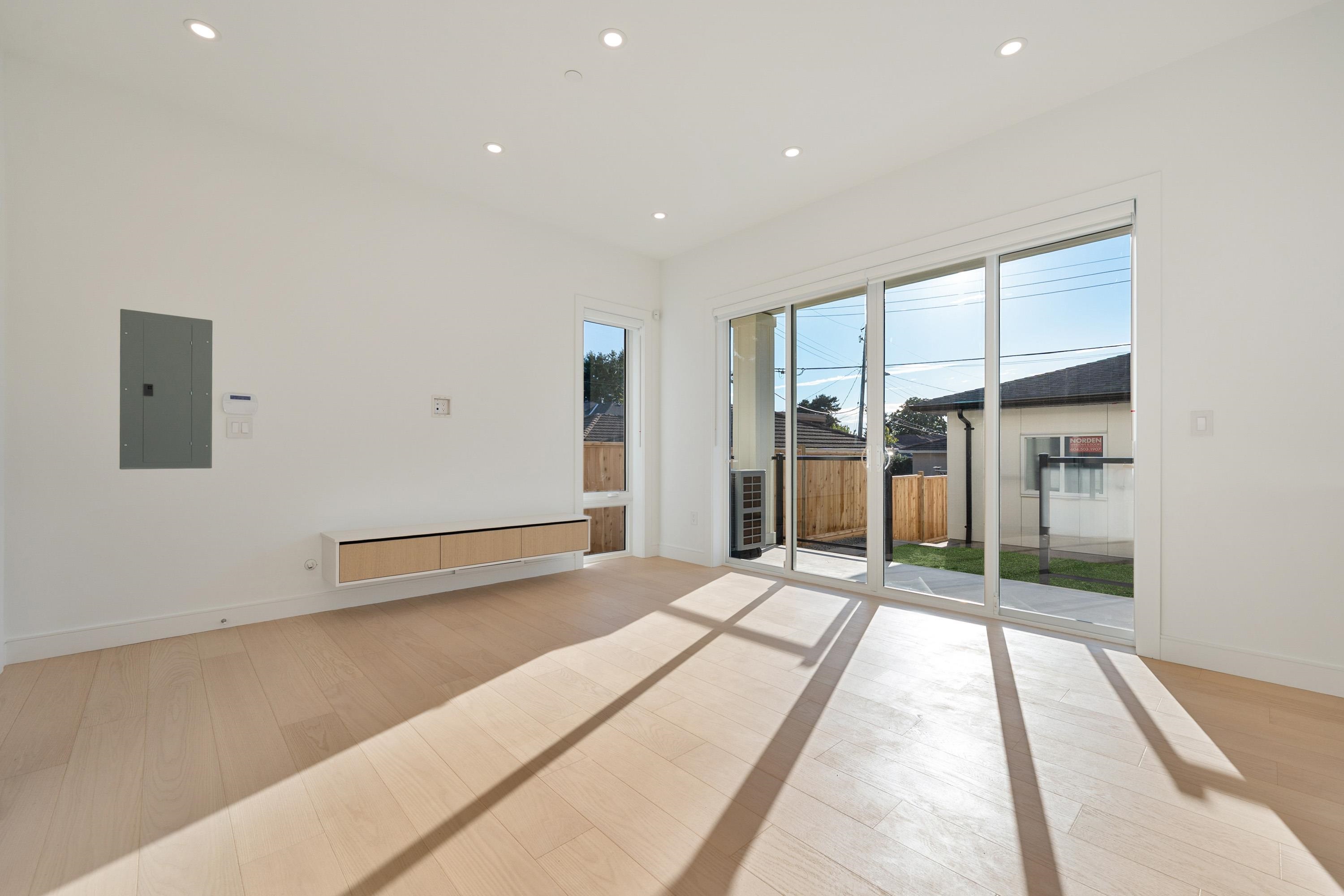 6933 Prince Edward Street #2, Vancouver, BC V5X 3P2