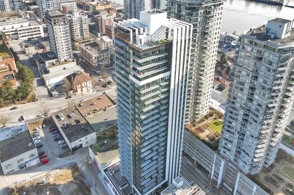 823 Carnarvon St #2702, New Westminster, BC V3M 0N5