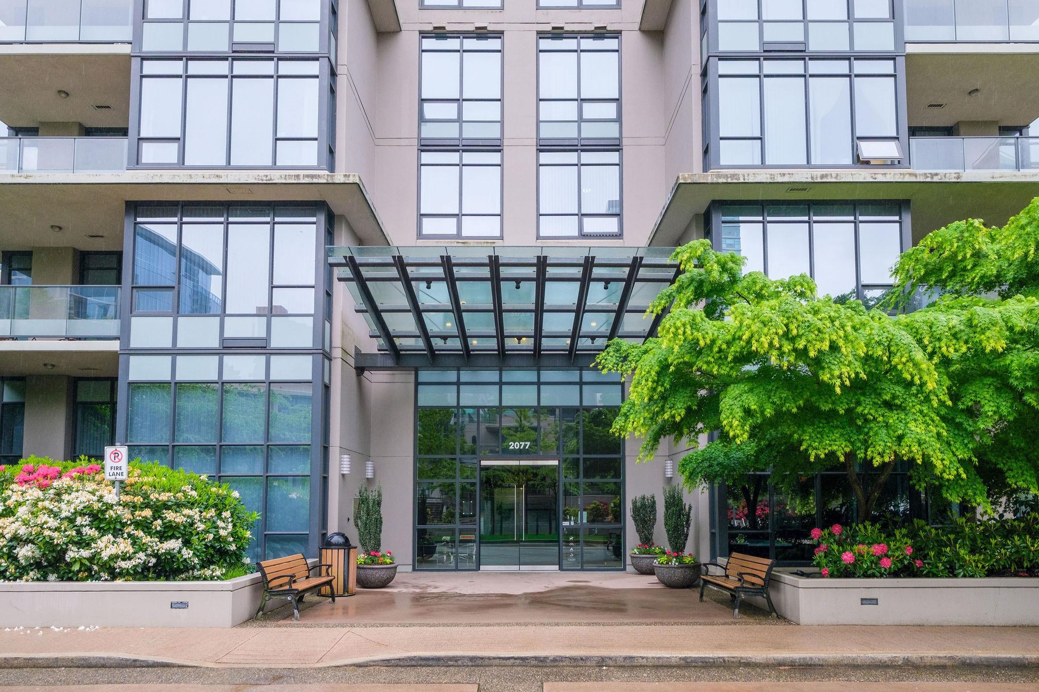 2077 Rosser Avenue #207, Burnaby, BC V5C 0G6
