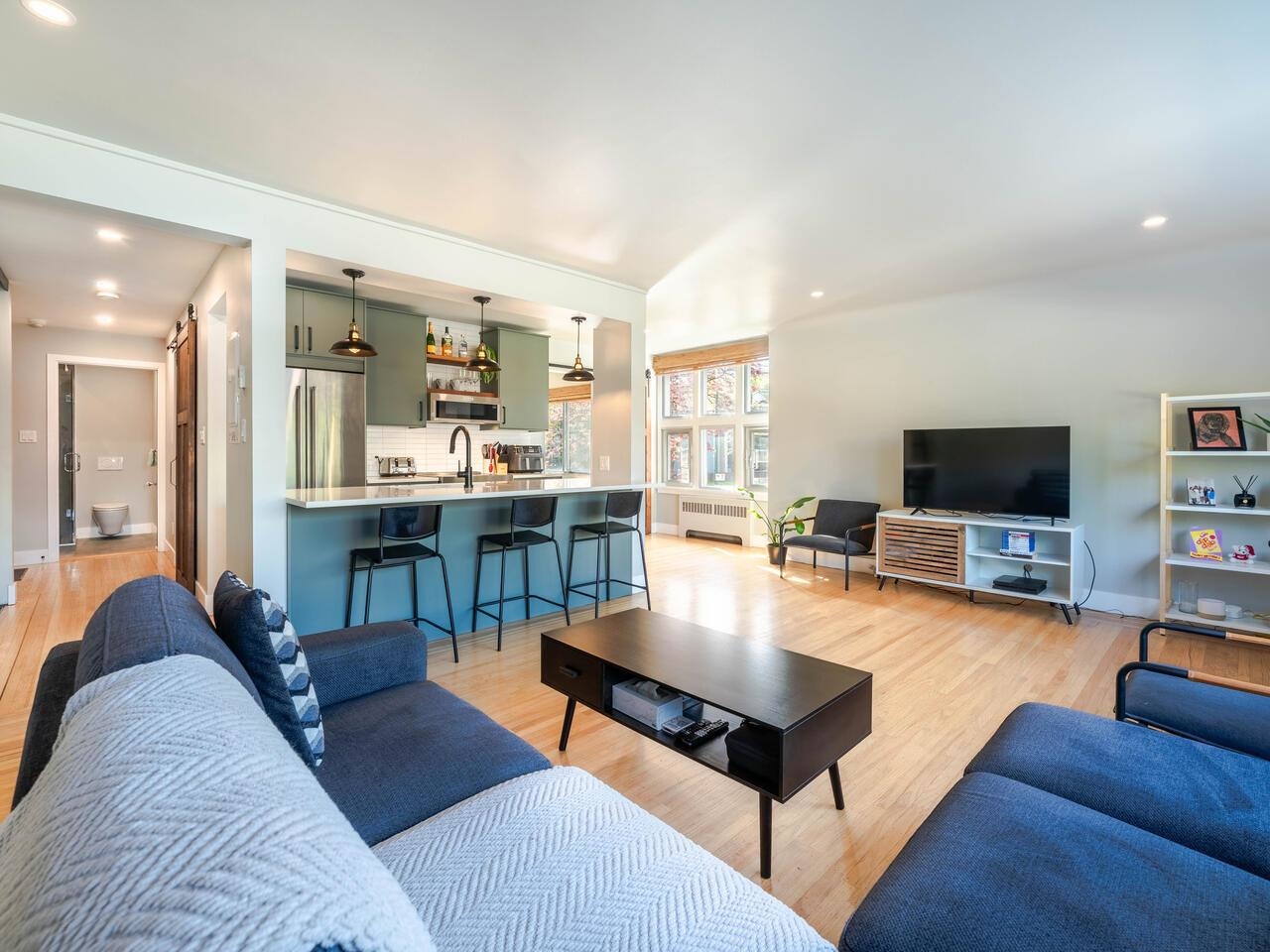 2776 Pine Street #103, Vancouver, BC V6J 3G2
