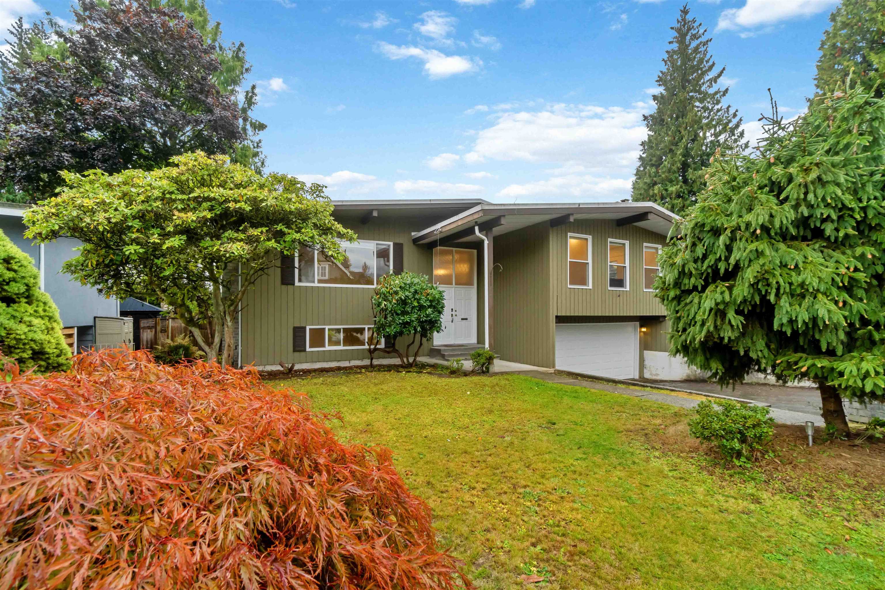 595 Garrow Drive, Port Moody, BC V3H 1H6