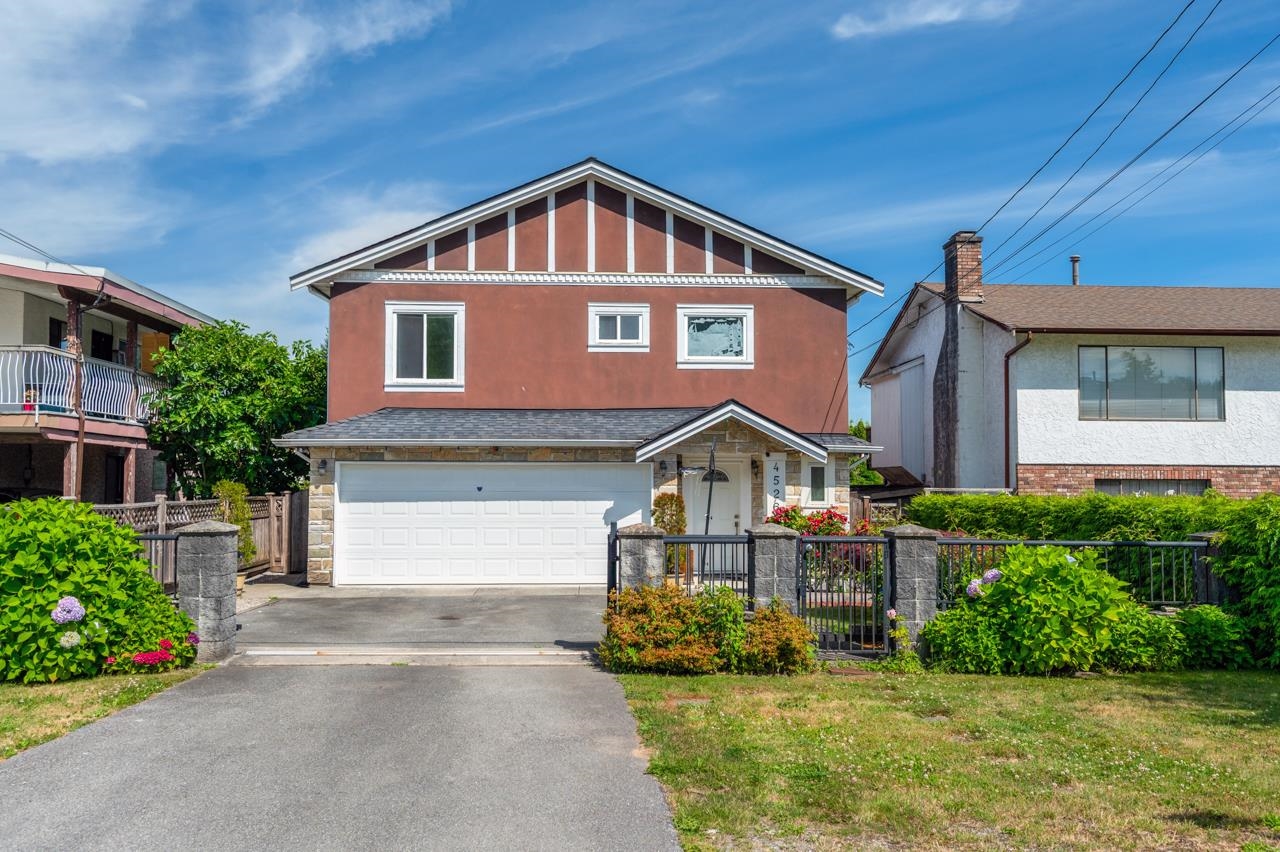 4526 Inman Avenue, Burnaby, BC V5G 2Y1