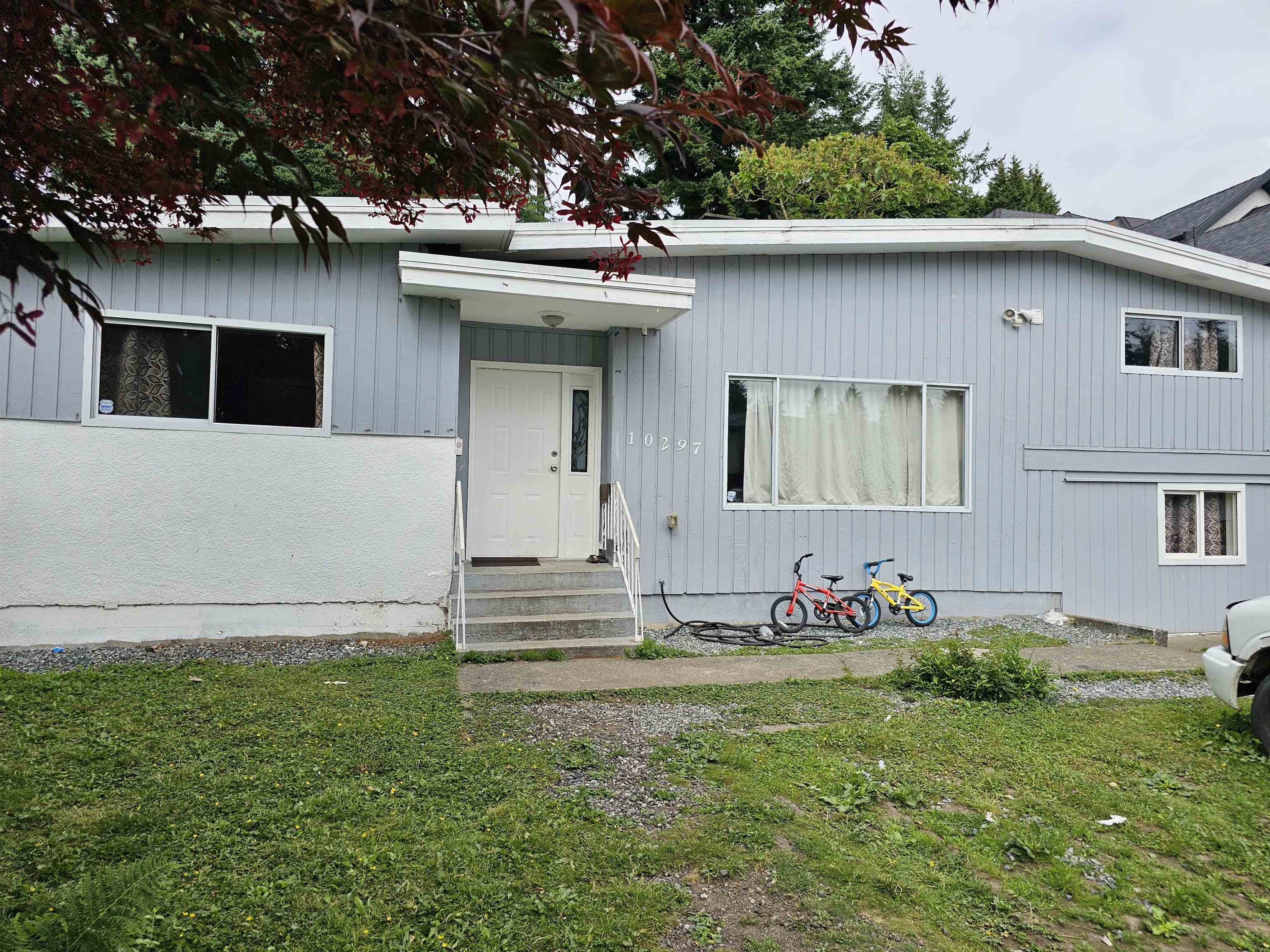 129 Street, Surrey, BC V3T 3H1