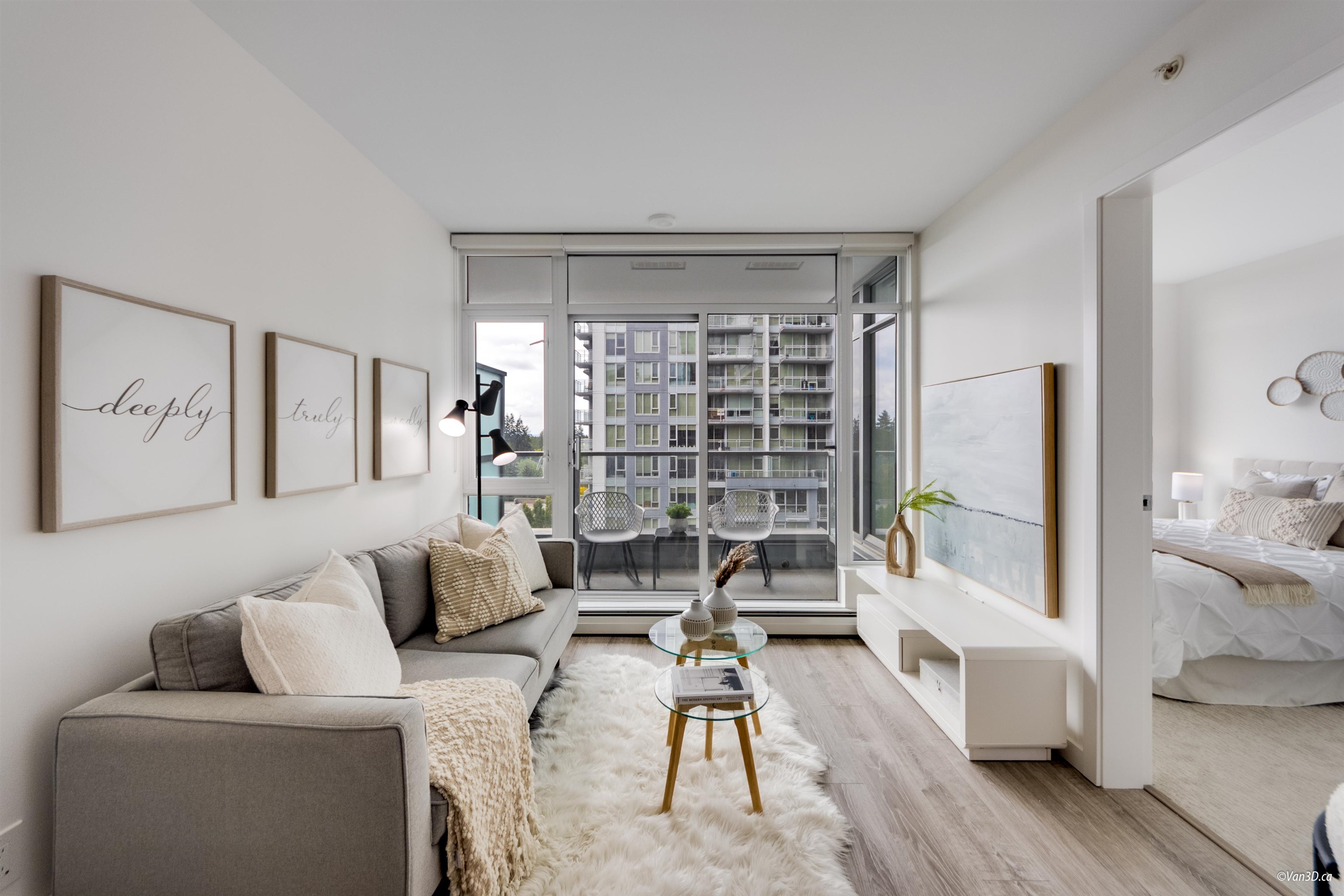 13350 Central Avenue #1114, Surrey, BC V3T 0S1