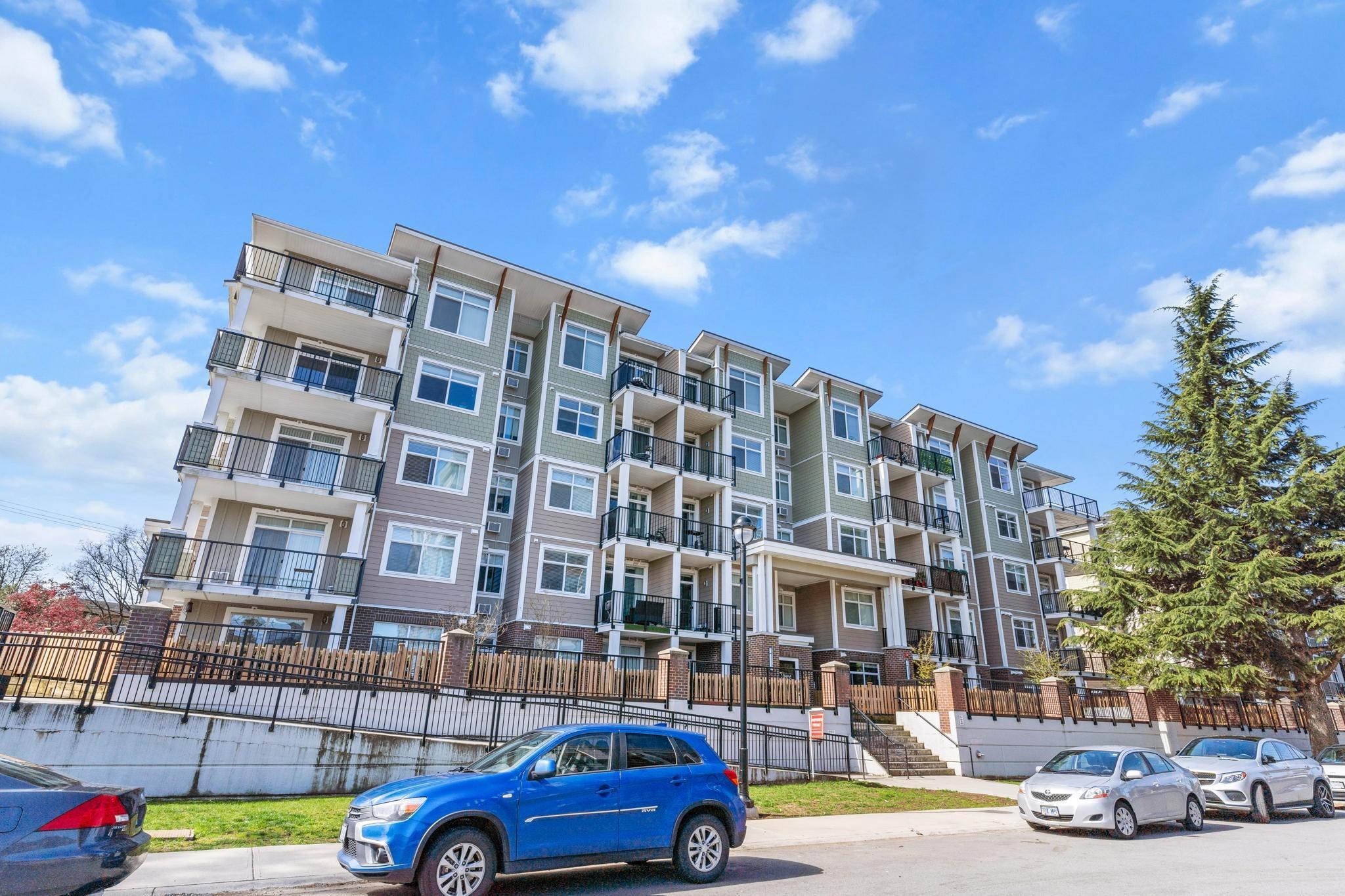 20696 Eastleigh Crescent #312, Langley, BC V3A 0M3