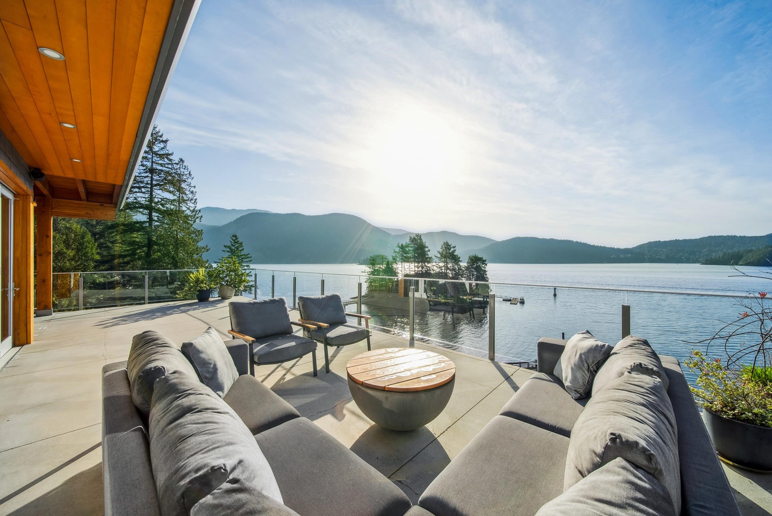 5577 Indian River Drive, North Vancouver, BC V7G 2T7