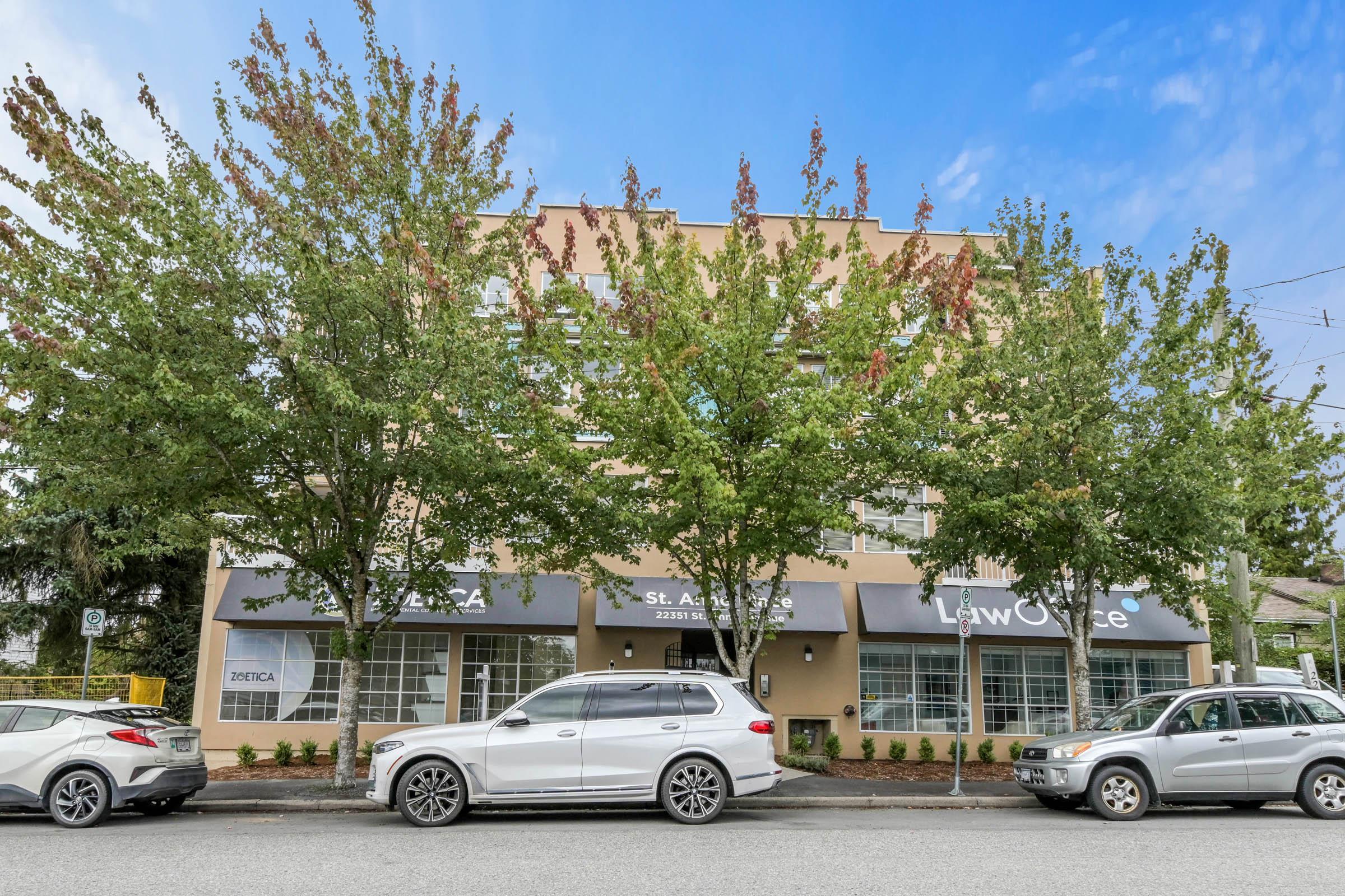22351 Saint Anne Avenue #302, Maple Ridge, BC V2X 2E7