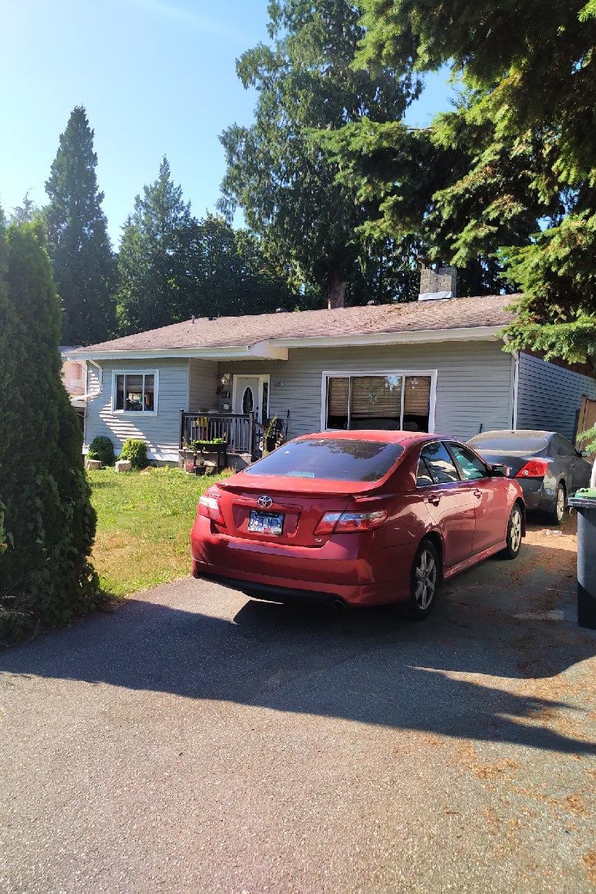 569 Thompson Avenue, Coquitlam, BC V3J 3Z9