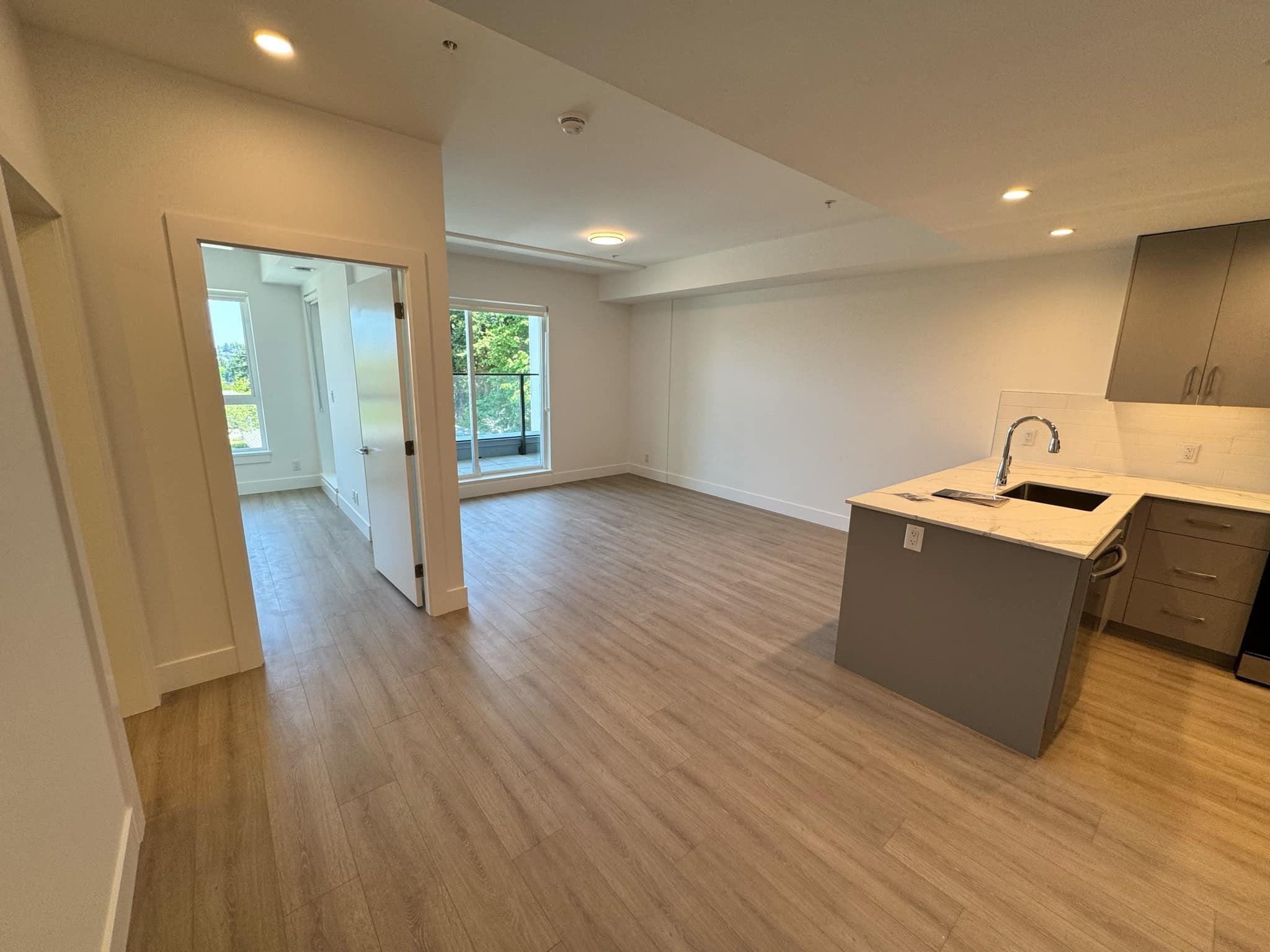 258 Helmcken Rd #403, Victoria, BC V9B 1S8