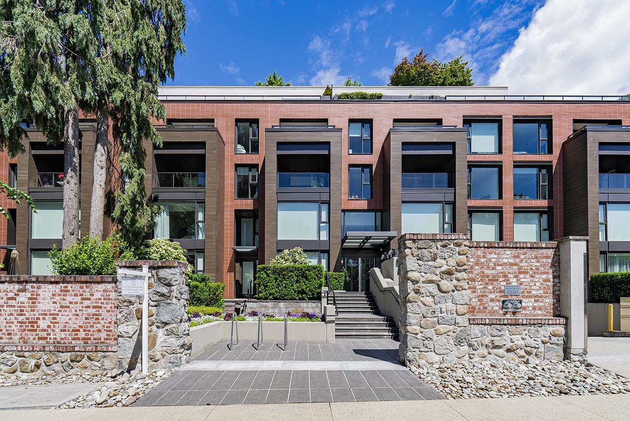 1571 West 57th Avenue #310, Vancouver, BC V6P 0H7