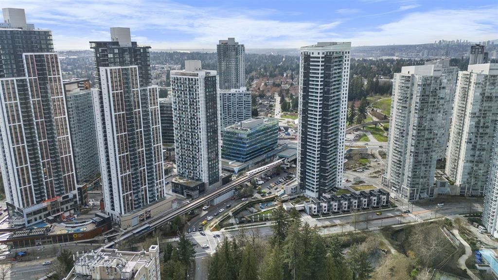 100 Avenue, Surrey, BC V3T 1J5