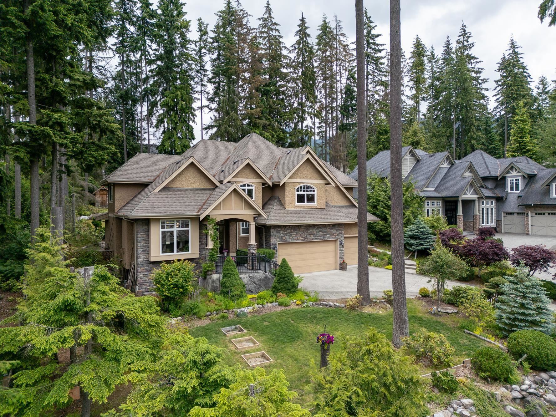 1053 Ravenswood Drive, Anmore, BC V3H 5M6