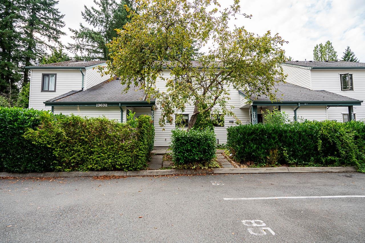 13632 67 Avenue #208, Surrey, BC V3W 6X5