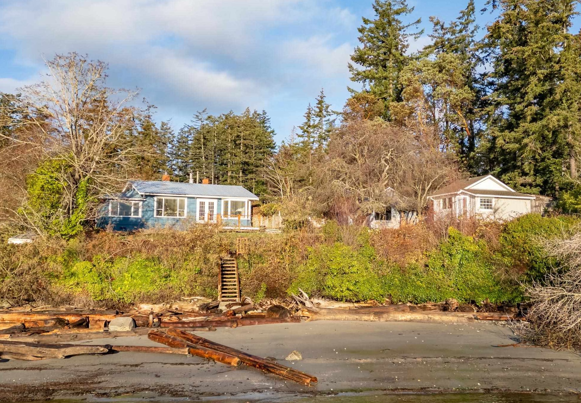 73 Madrona Road, Galiano Island, BC V0N 1P0