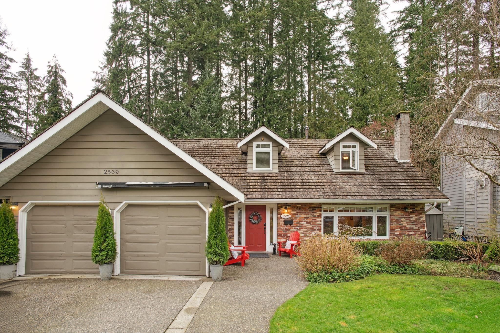2569 Hyannis Point, North Vancouver, BC V7H 1R9