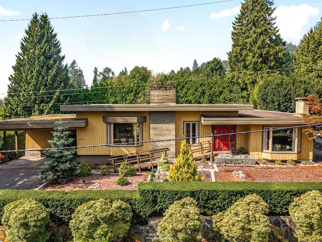865 Margaree Place, West Vancouver, BC V7T 2J5