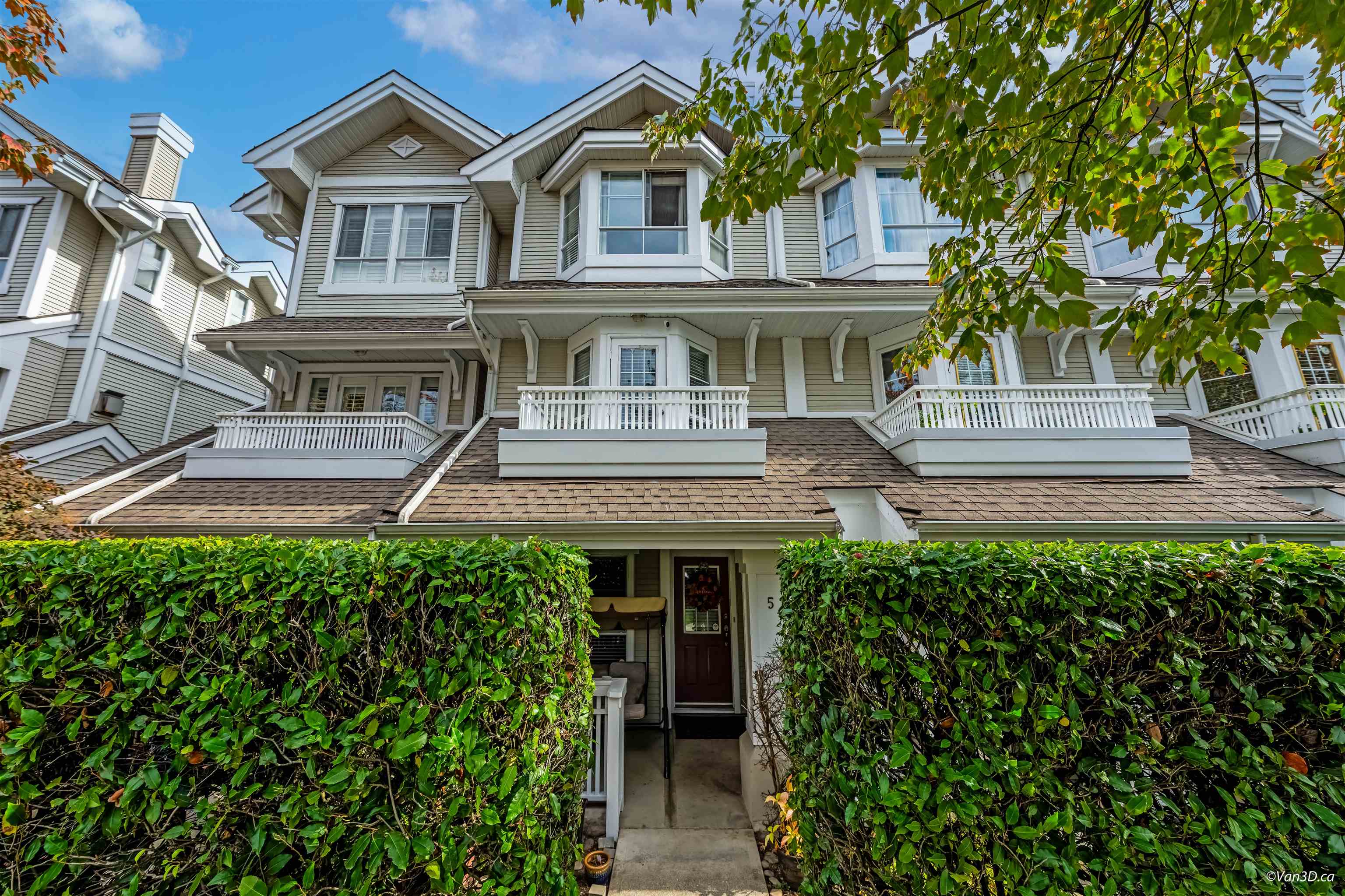22000 Sharpe Avenue #5, Richmond, BC V6V 2V5