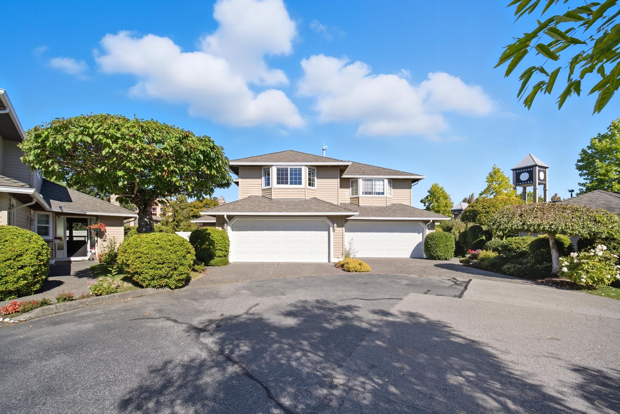 15121 19 Avenue #118, Surrey, BC V4A 8J5