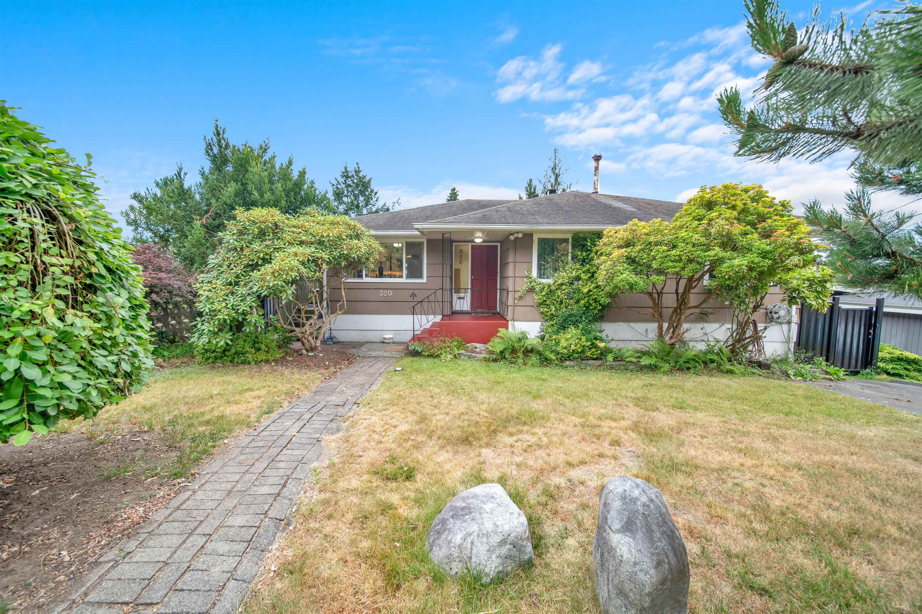 320 Seaforth Crescent, Coquitlam, BC V3K 2M4
